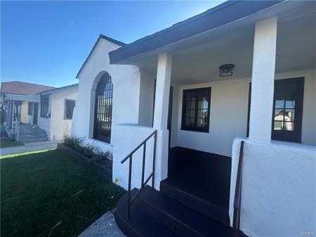 Los Angeles, California, 90047, United States, 3 Bedrooms Bedrooms, ,2 BathroomsBathrooms,Residential,For Sale,2010742