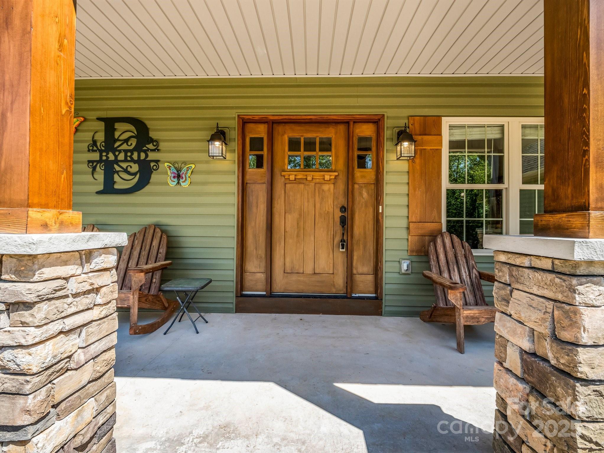 Lincolnton, North Carolina, 28092, United States, 3 Bedrooms Bedrooms, ,3 BathroomsBathrooms,Residential,For Sale,2005989