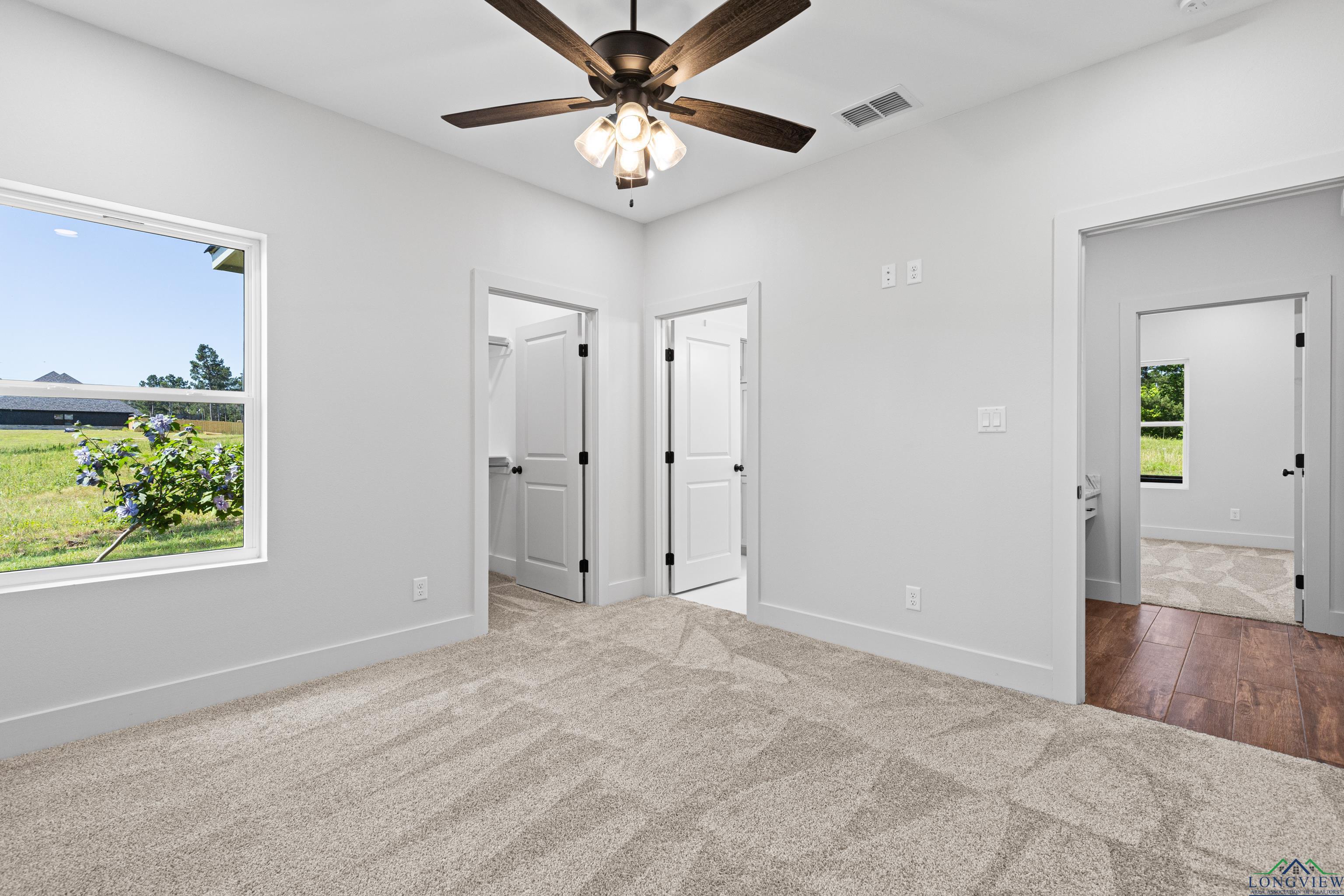 Diana, Texas, 75640, United States, 4 Bedrooms Bedrooms, ,3 BathroomsBathrooms,Residential,For Sale,1828034
