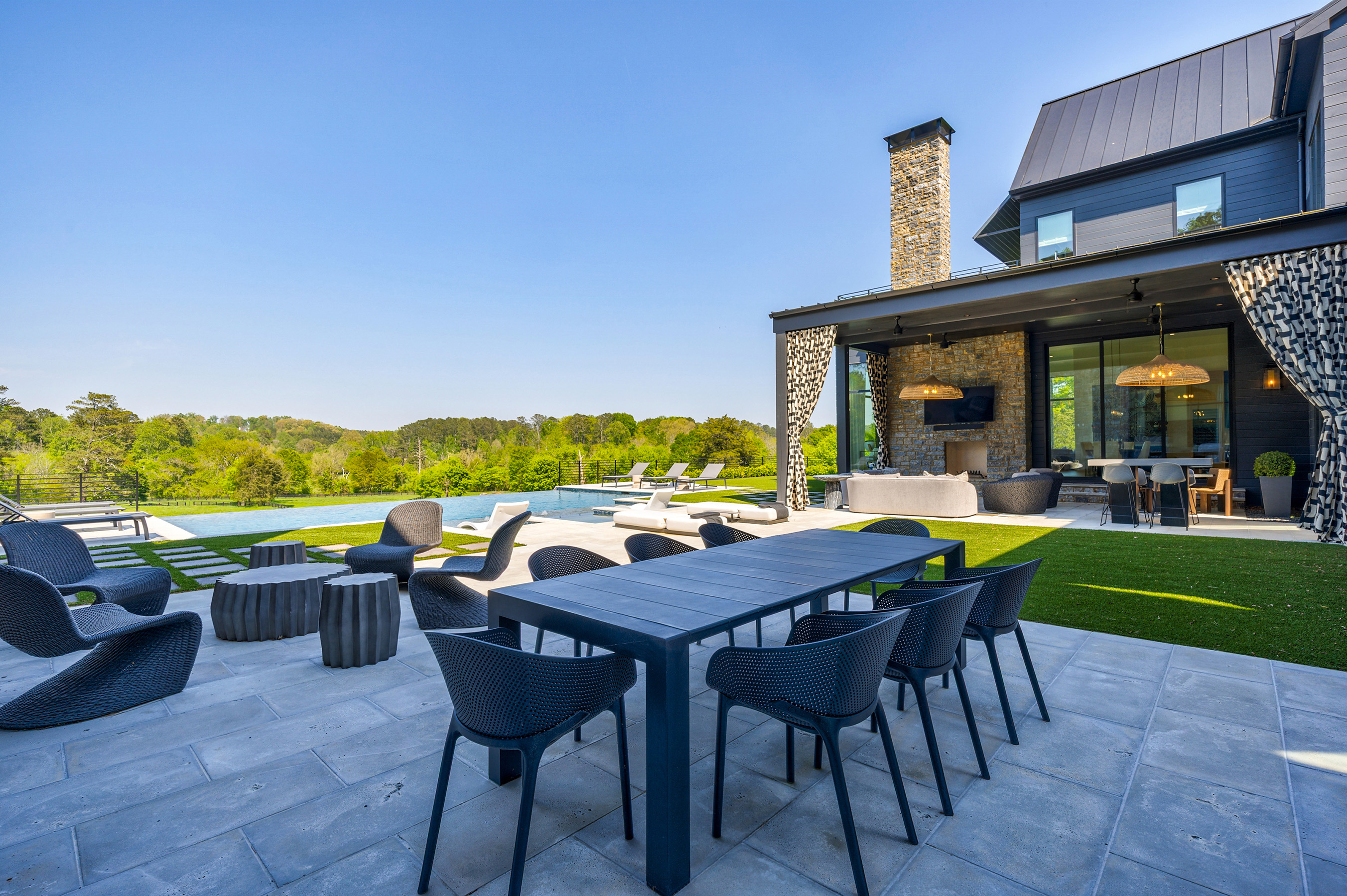  Stunning Milton Estate with Barn and Greenhouse on 50+/- Private Acres - 物件實景