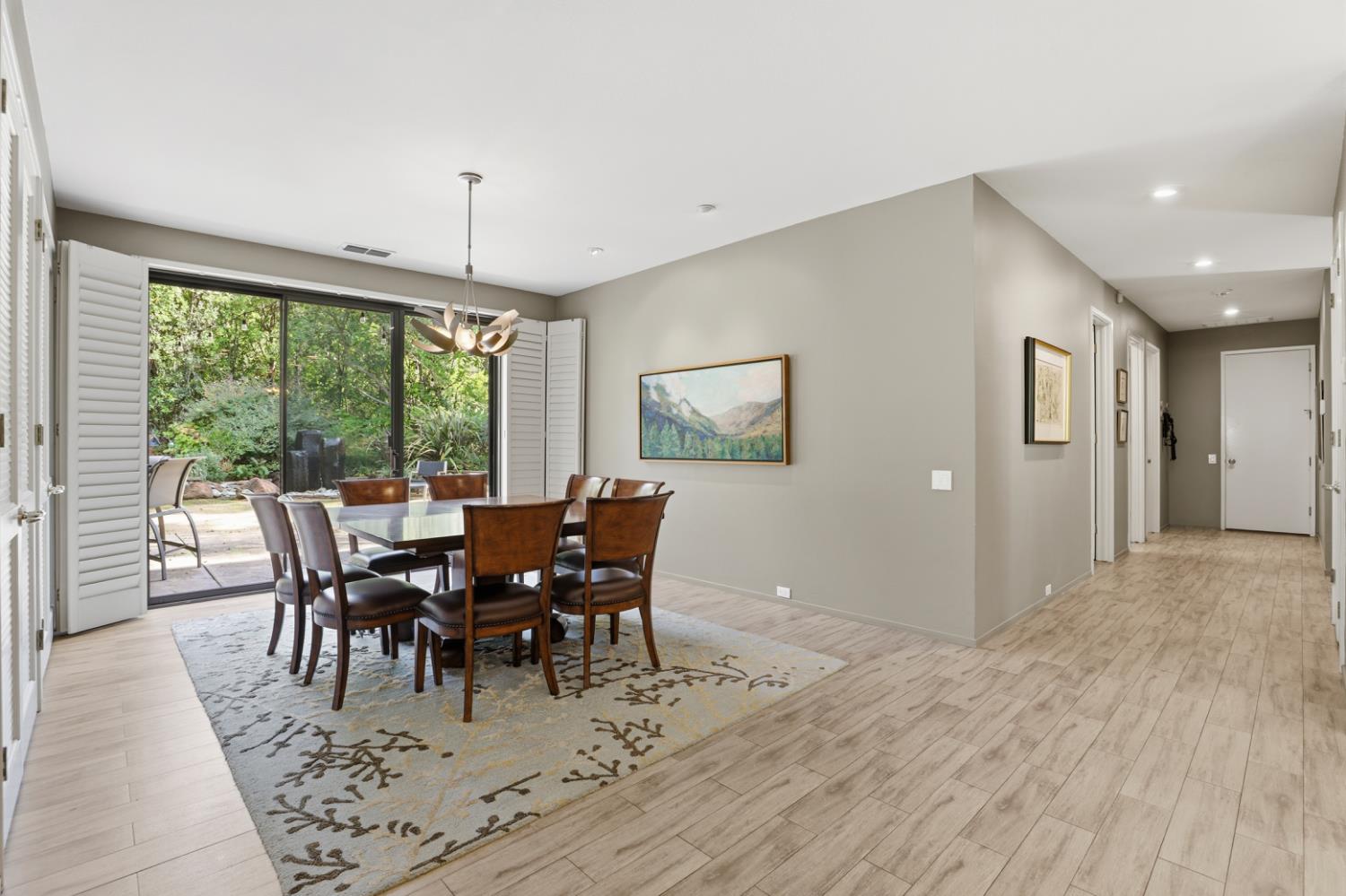 Gold River, California, 95670, United States, 4 Bedrooms Bedrooms, ,5 BathroomsBathrooms,Residential,For Sale,1987751