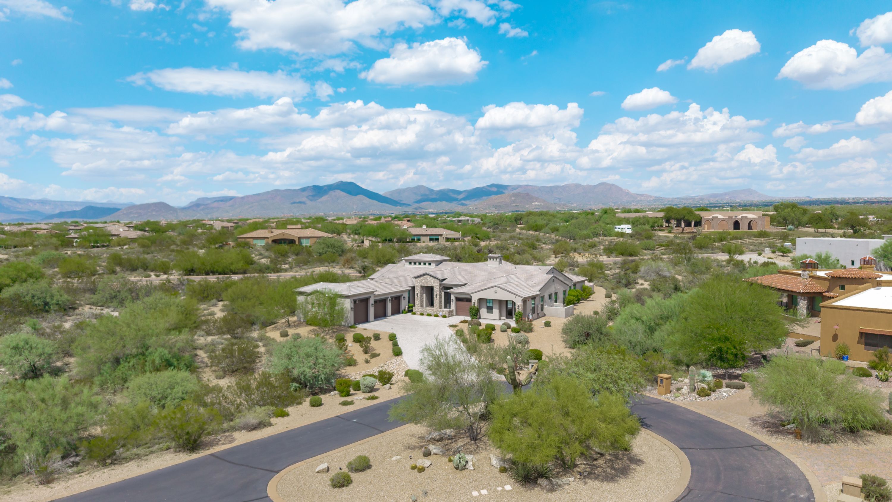 8530 E Nightingale Star Drive¦Scottsdale, AZ - 物件實景