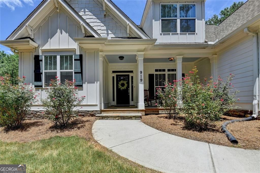 Canton, Georgia, 30114, United States, 4 Bedrooms Bedrooms, ,3 BathroomsBathrooms,Residential,For Sale,1953931