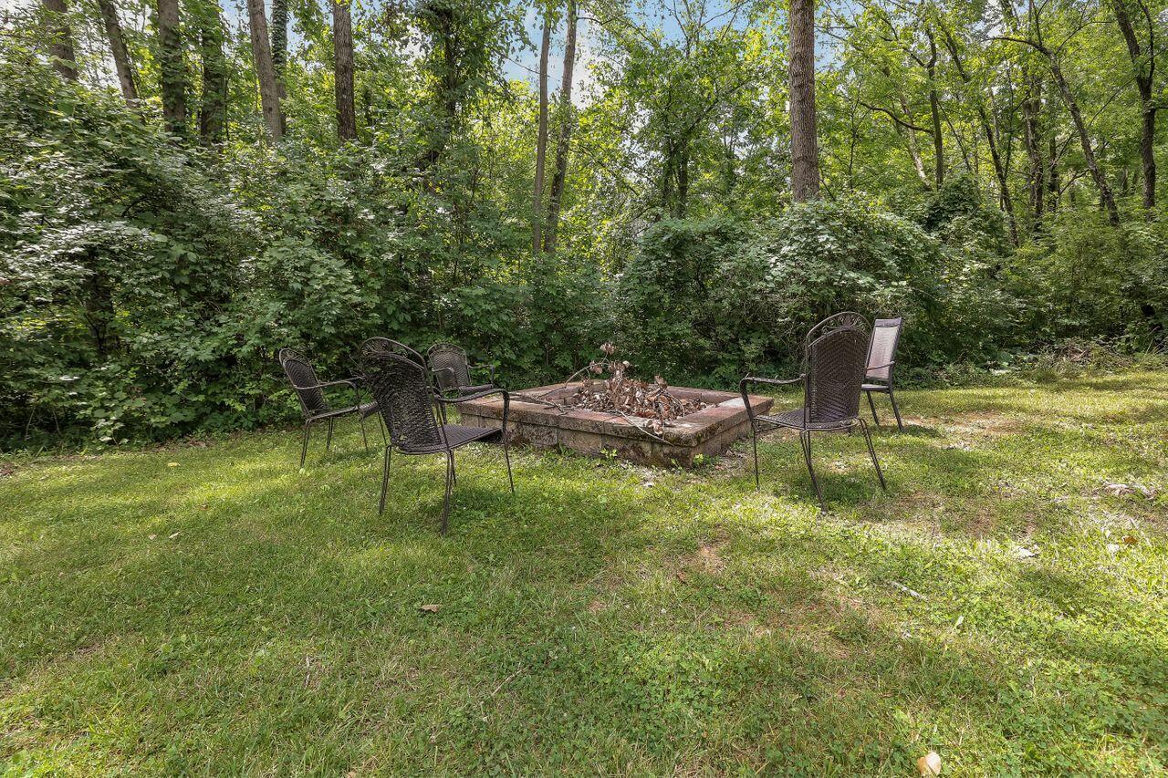 1060 S Watkins Road, Alexandria, Ohio, 43001, United States, ,Residential,For Sale,1060 S Watkins Road,1610087