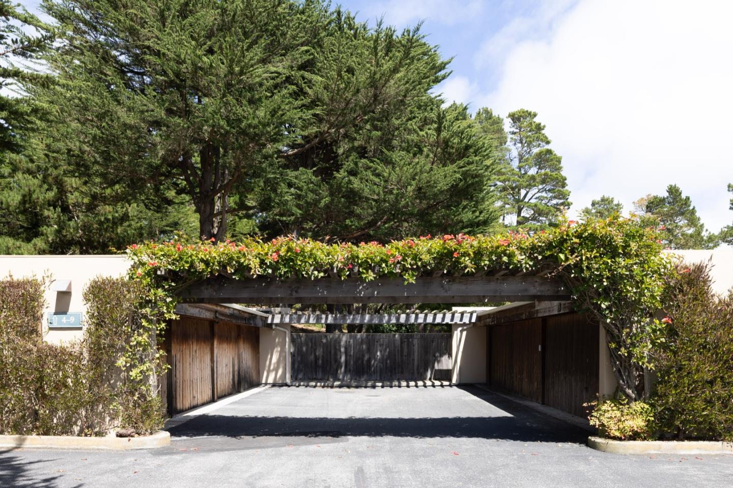 Carmel, California, 93923, United States, 3 Bedrooms Bedrooms, ,2 BathroomsBathrooms,Residential,For Sale,1901917