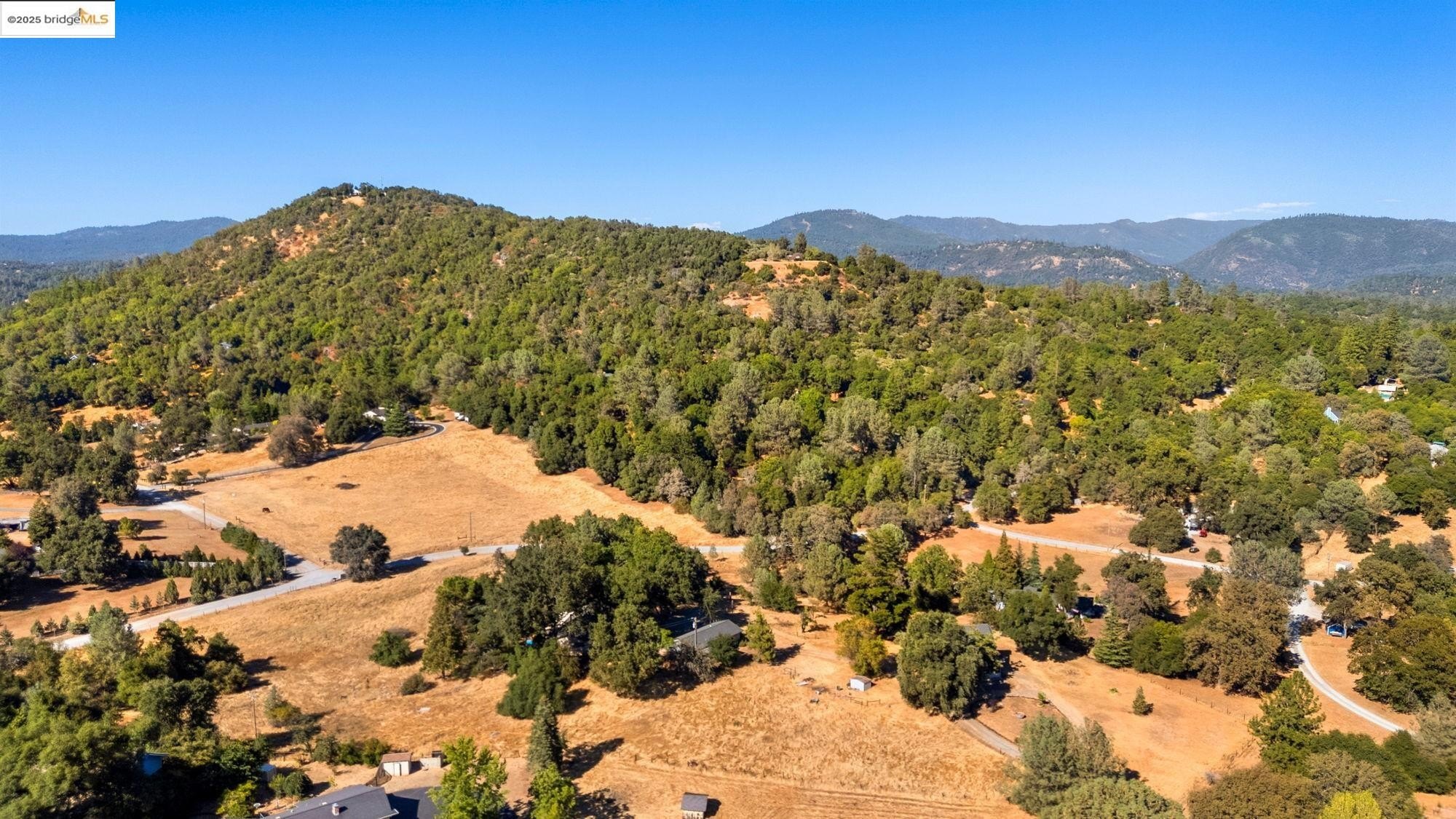 Sonora, California, 95370, United States, 4 Bedrooms Bedrooms, ,2 BathroomsBathrooms,Residential,For Sale,1934217
