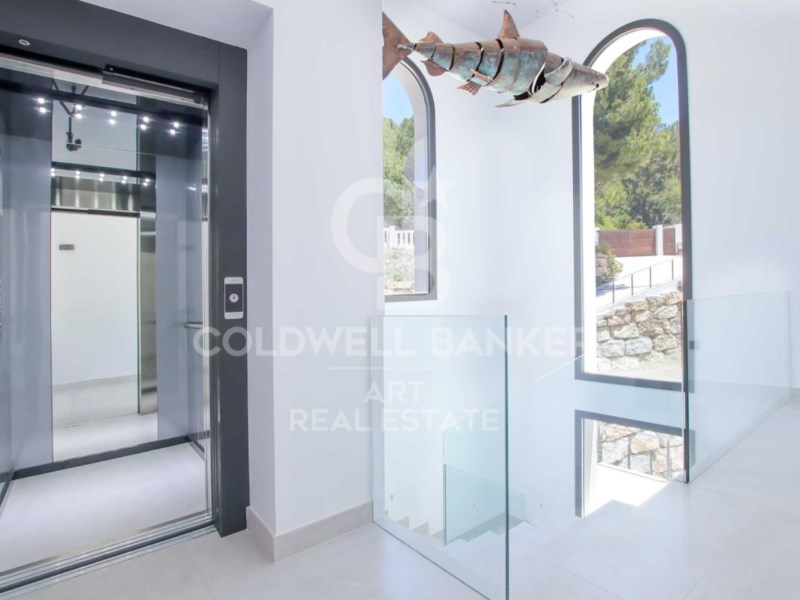 Benahavís, Andalusia, ES, 5 Bedrooms Bedrooms, ,5 BathroomsBathrooms,Residential,For Sale,1848629