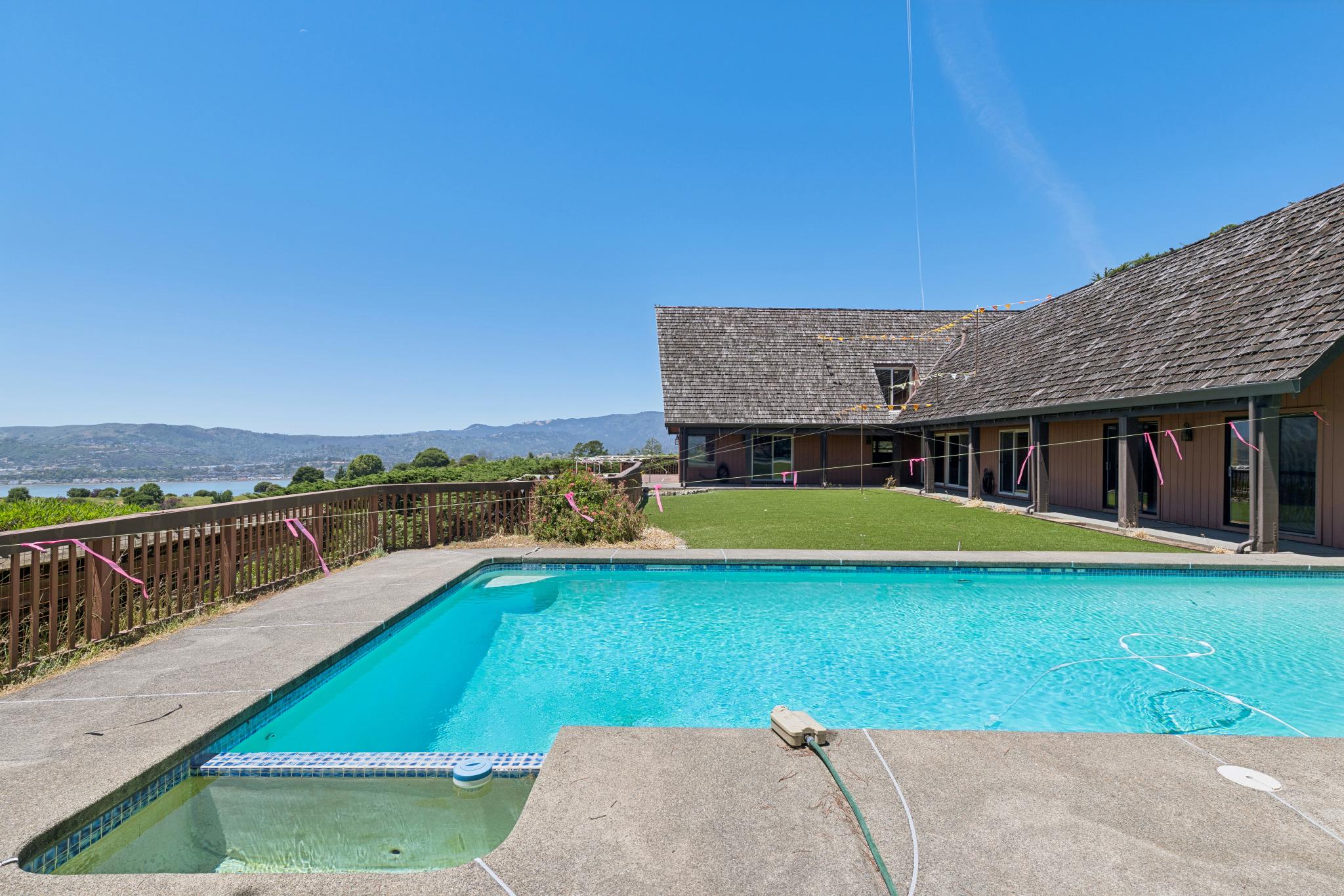  Opportunity Awaits Trophy Tiburon Estate - 物件實景