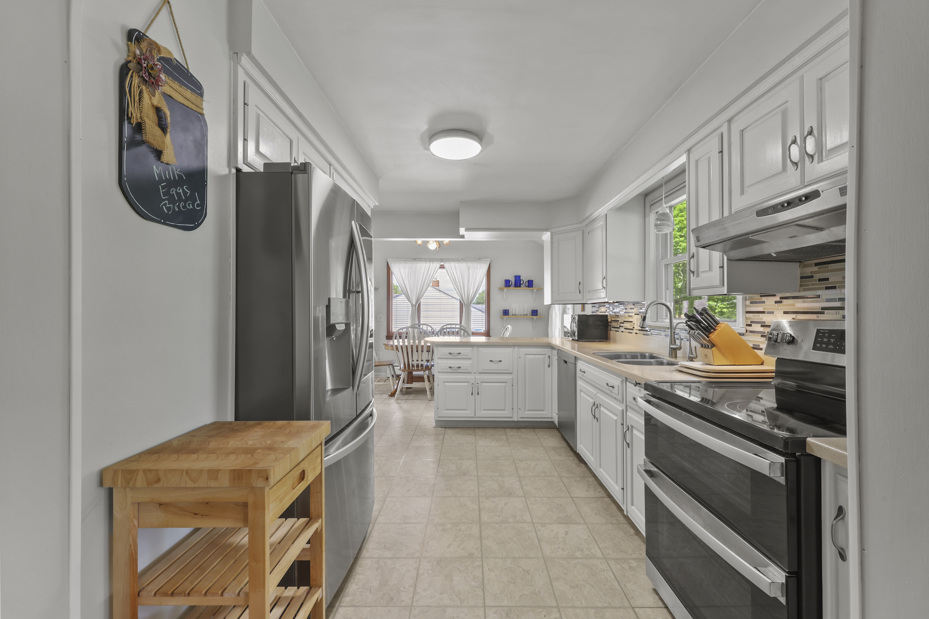  Updated 3BR Ranch on Corner Lot Near Trails & Shopping - 物件實景