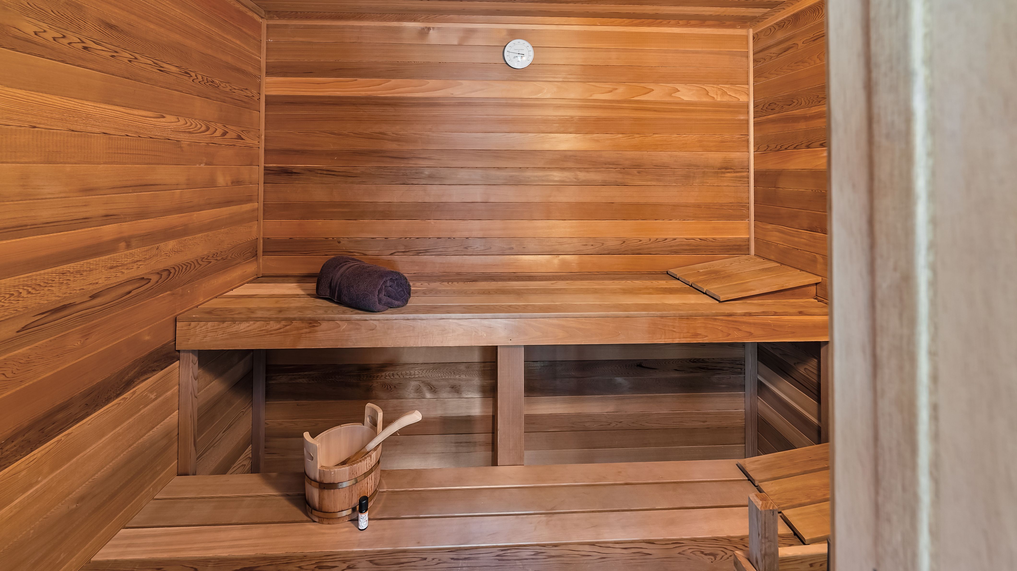  Exceptional Scale, Quality Craftsmanship, Beautifully Refreshed Interiors - 物件實景