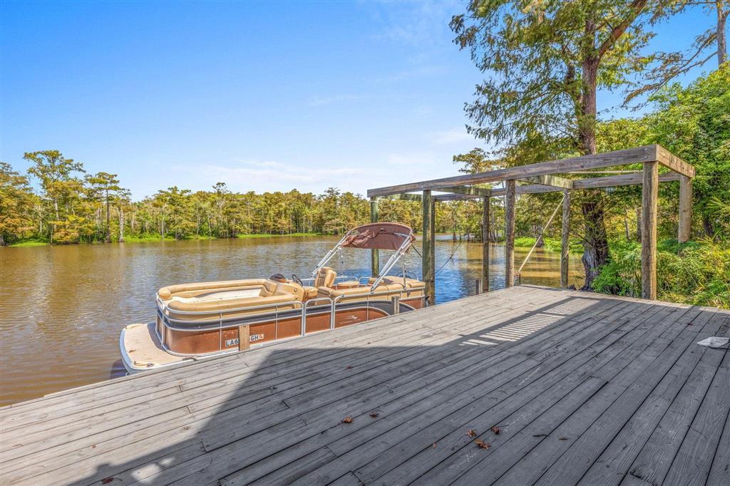 Lake Charles, Louisiana, 70615, United States, 3 Bedrooms Bedrooms, ,3 BathroomsBathrooms,Residential,For Sale,1926503