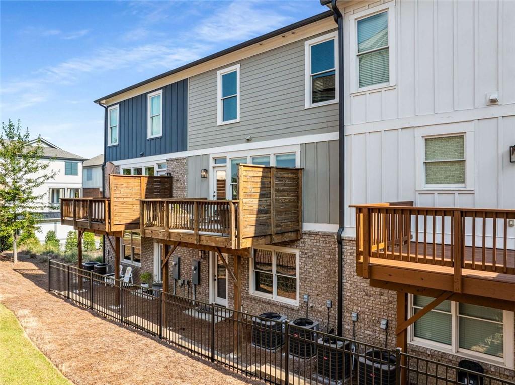 Norcross, Georgia, 30071, United States, 4 Bedrooms Bedrooms, ,4 BathroomsBathrooms,Residential,For Sale,1959039