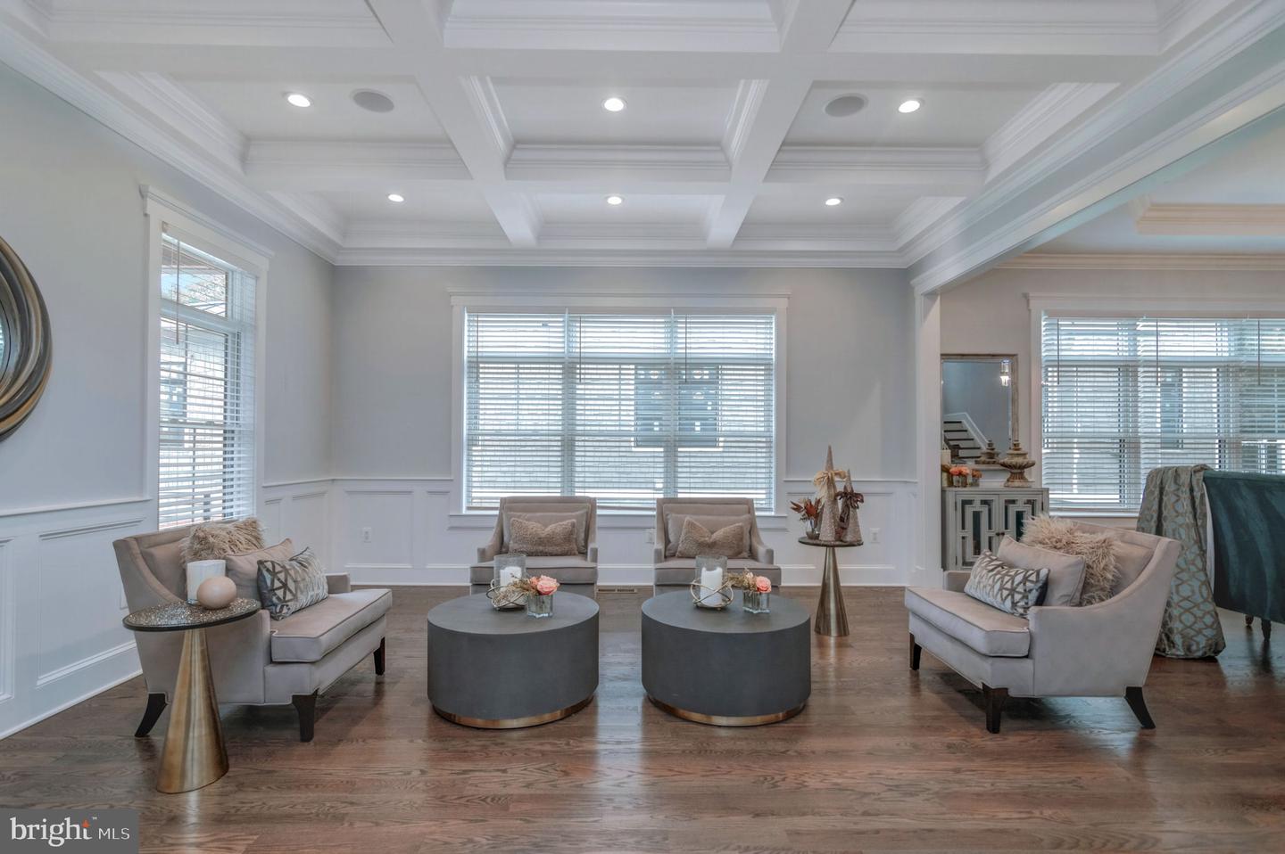 Fairfax, Virginia, 22030, United States, 6 Bedrooms Bedrooms, ,7 BathroomsBathrooms,Residential,For Sale,1997396