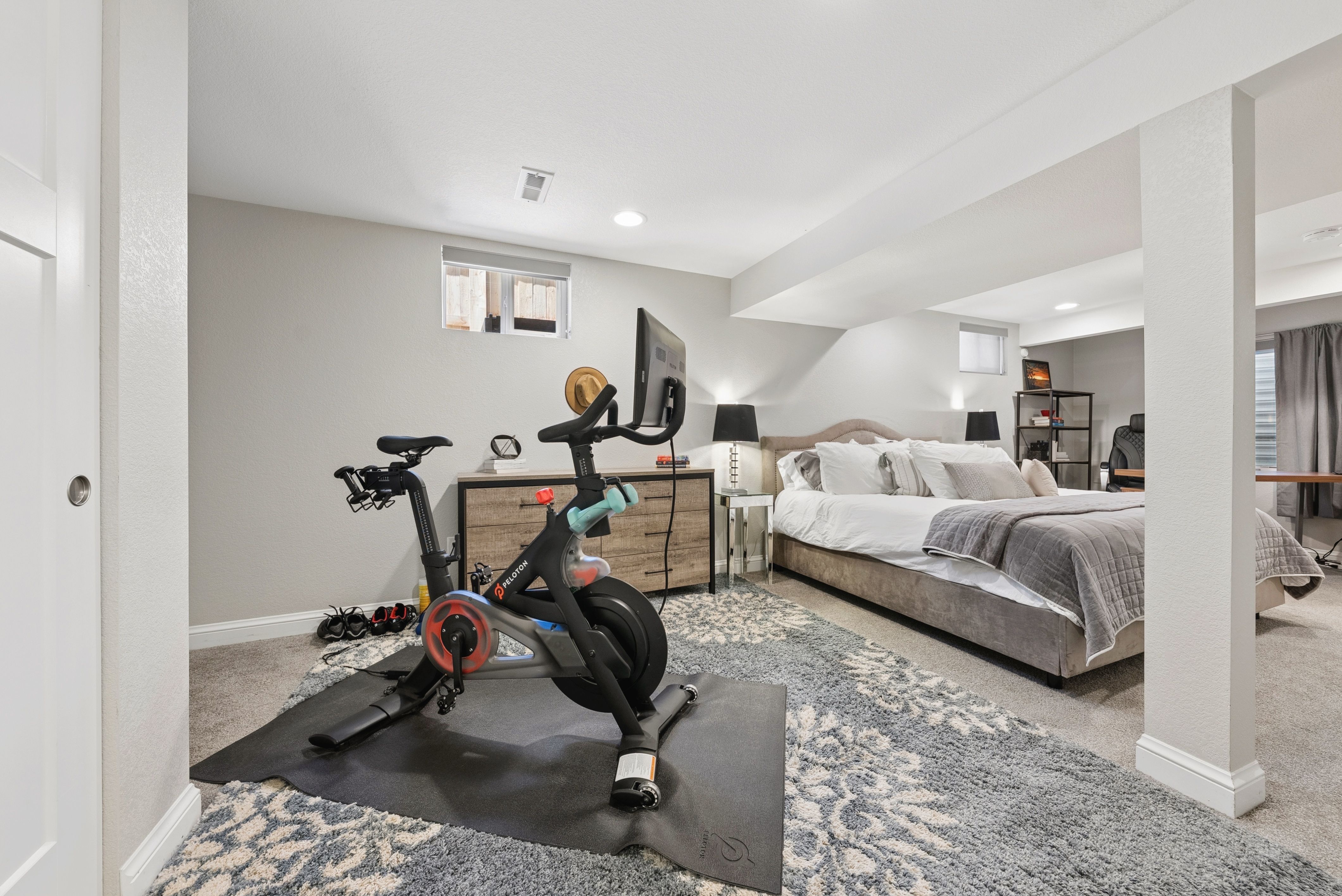  Move-in ready and thoughtfully updated - 物件實景