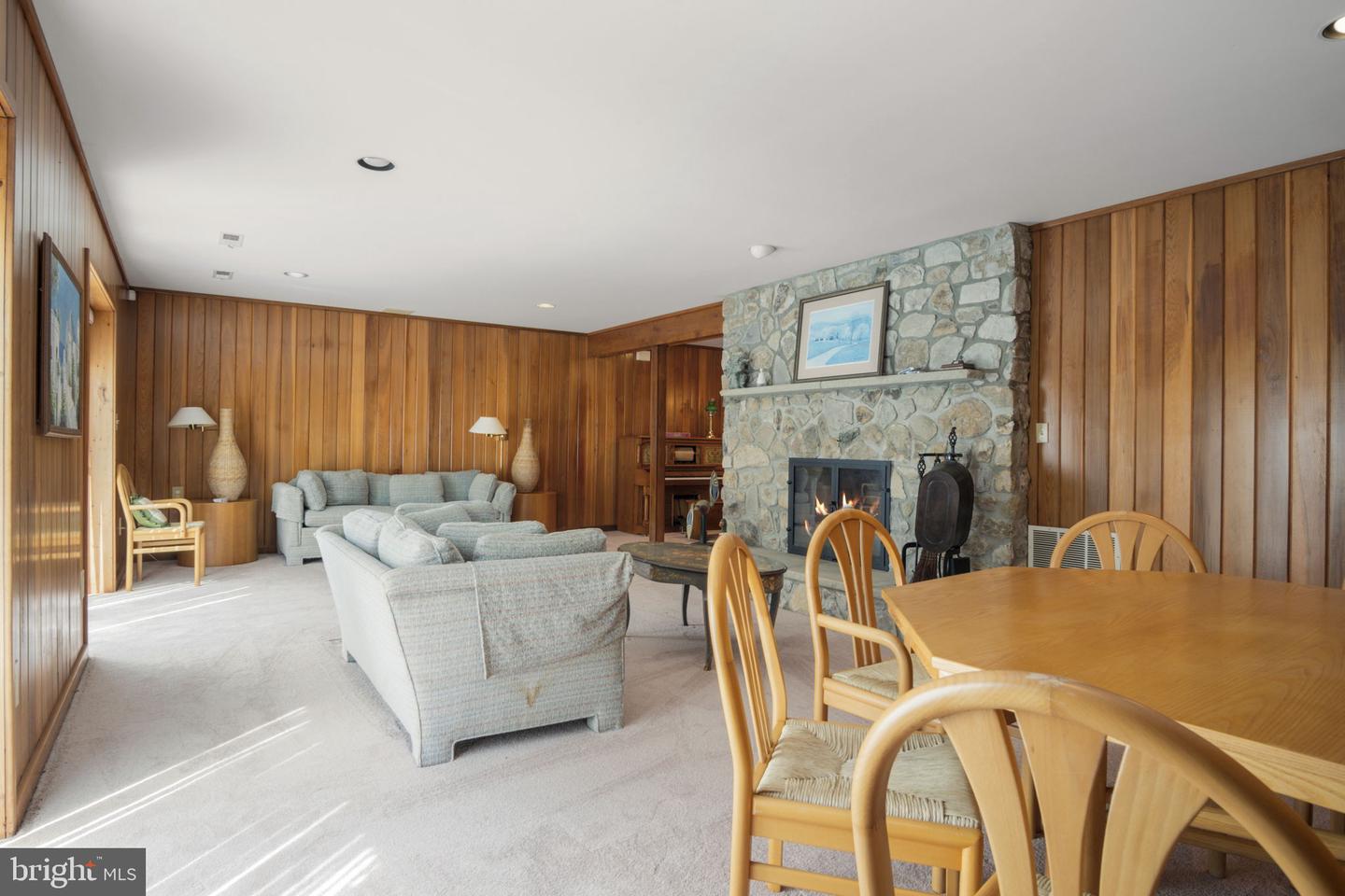 Frederick, Maryland, 21702, United States, 4 Bedrooms Bedrooms, ,3 BathroomsBathrooms,Residential,For Sale,1989312