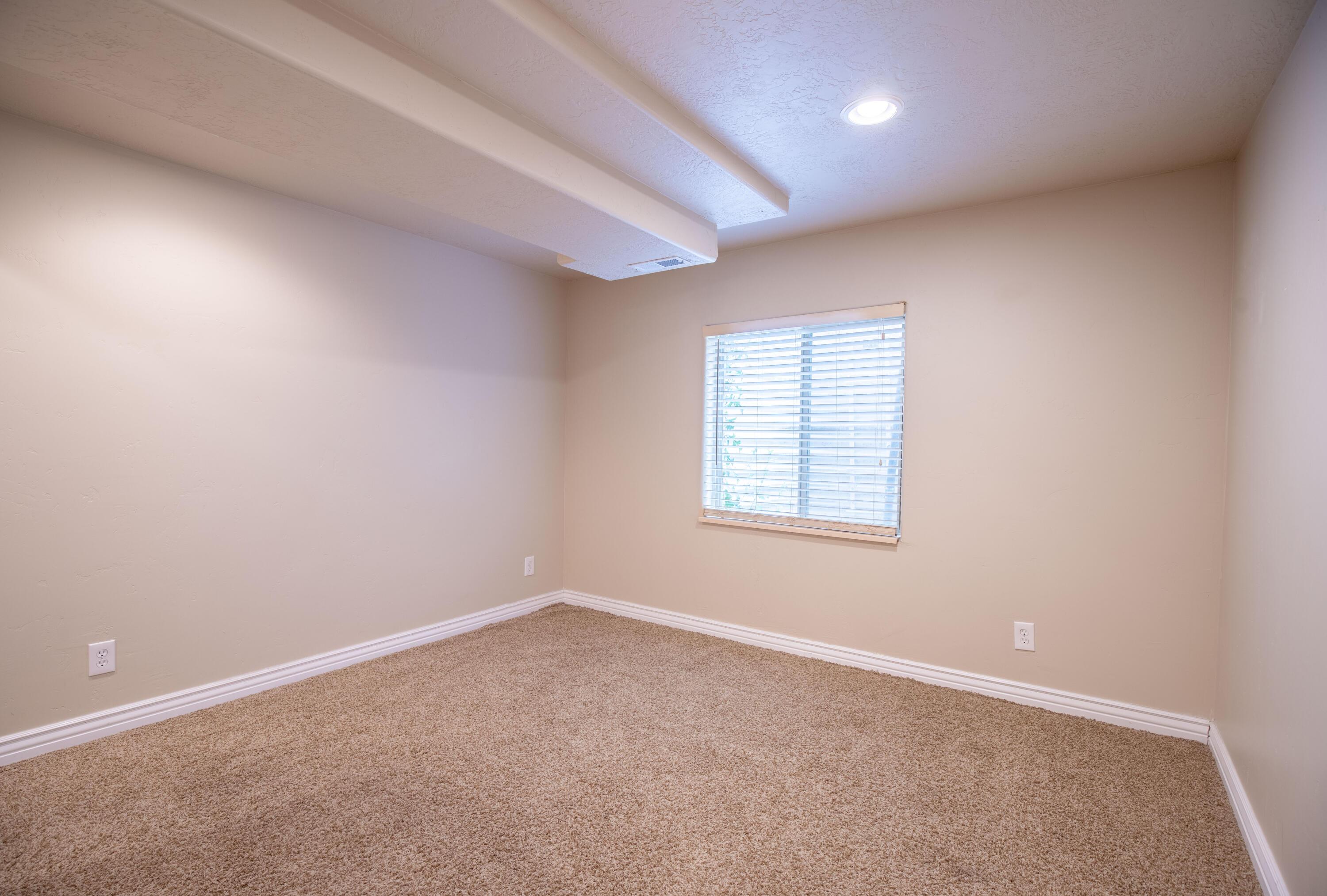 LEHI, Utah, 84043, United States, 5 Bedrooms Bedrooms, ,4 BathroomsBathrooms,Residential,For Sale,1935111