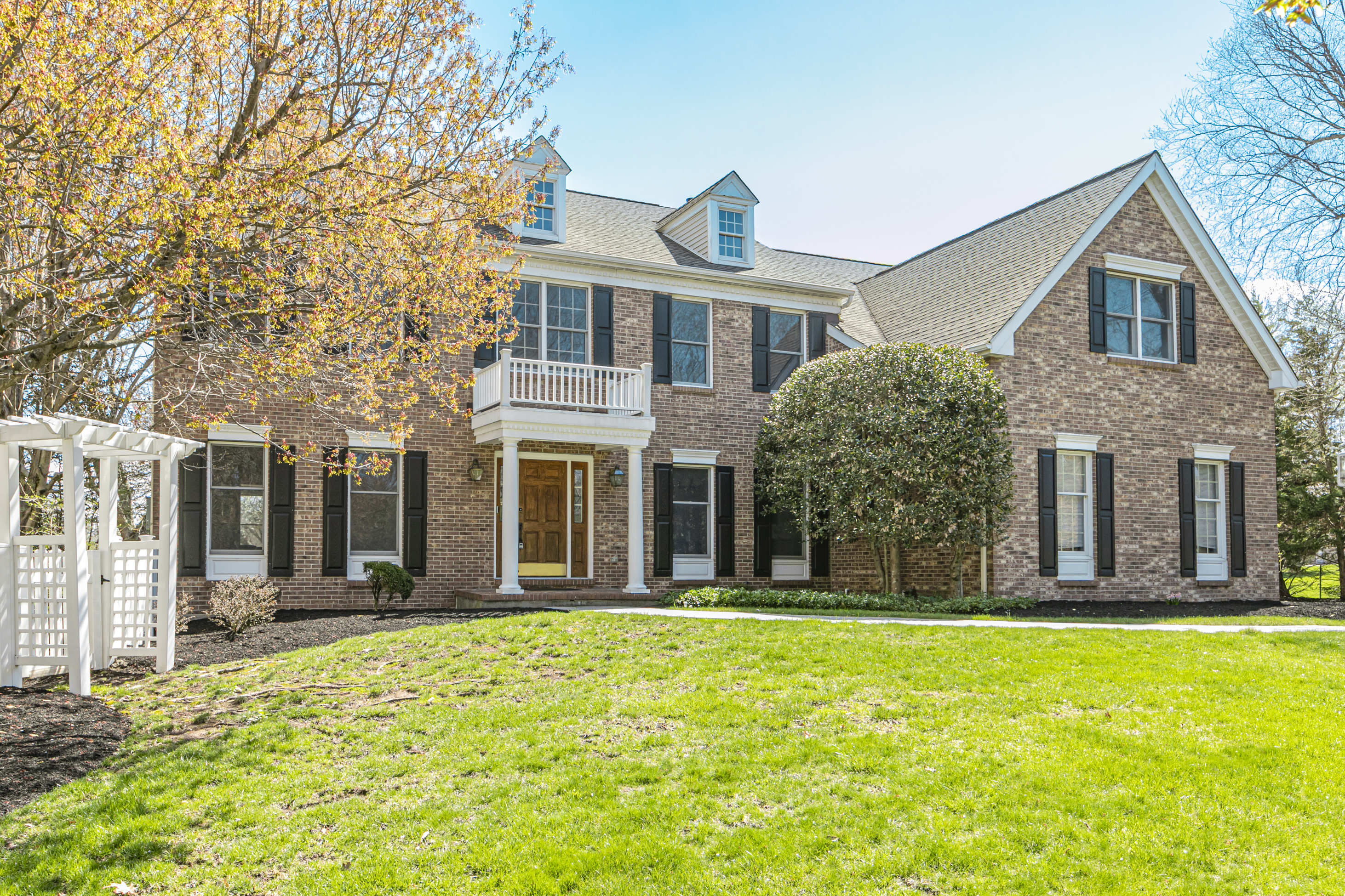  Newly Updated Ettl Farm Home on an Exceptional Lot - 物件實景