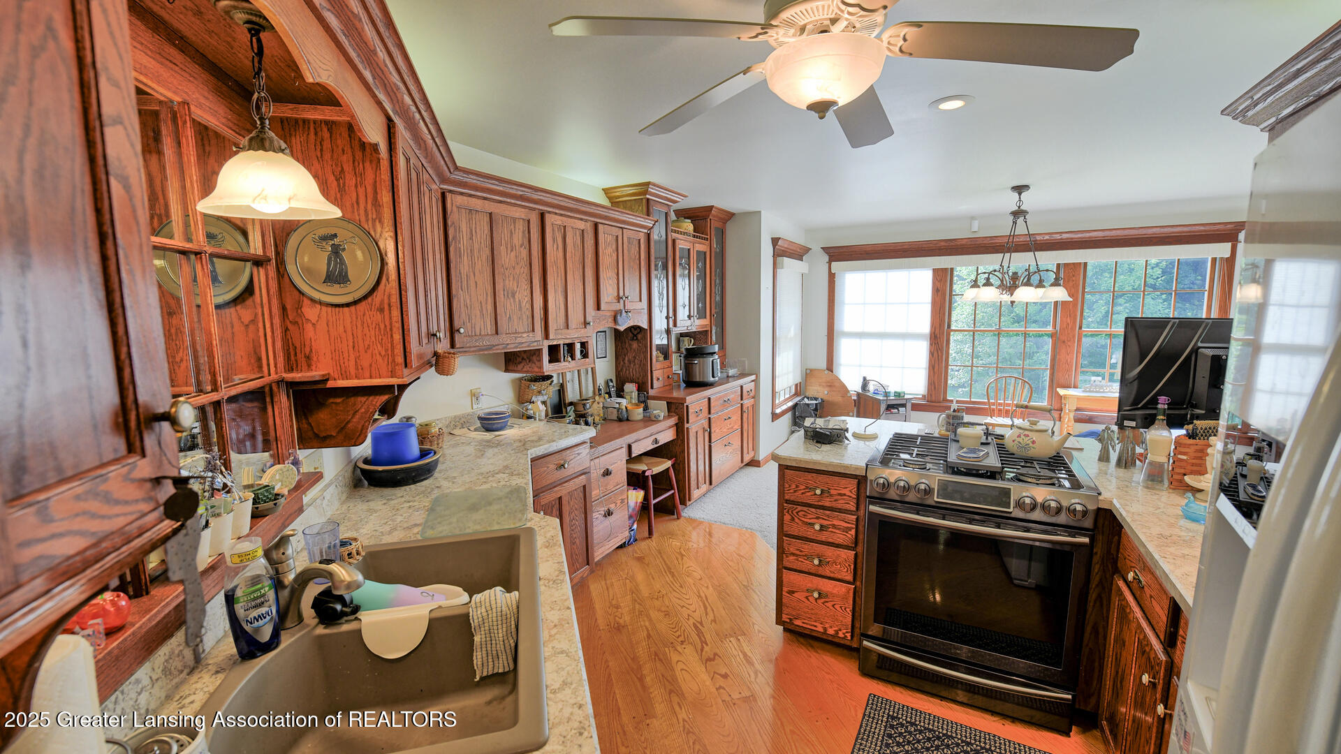 Portland, Michigan, 48875, United States, 5 Bedrooms Bedrooms, ,4 BathroomsBathrooms,Residential,For Sale,2001536