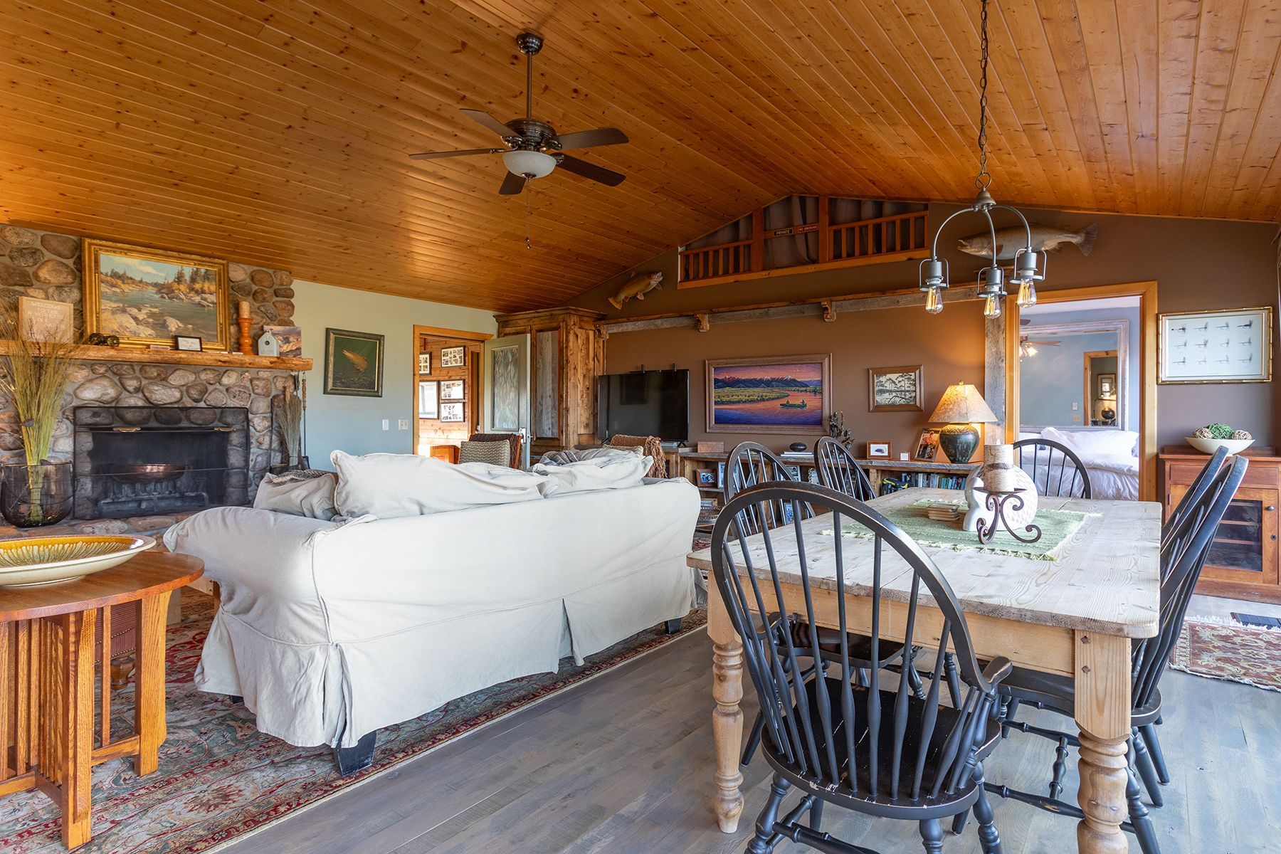  Teton Riverfront Home - 物件實景