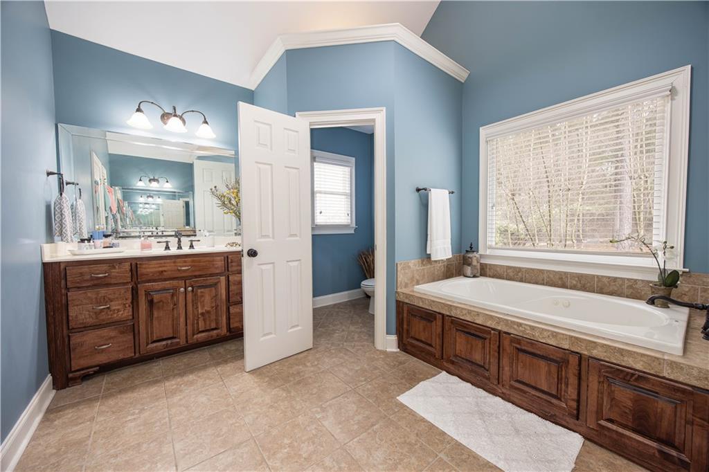 Smiths Station, Alabama, 36877, United States, 4 Bedrooms Bedrooms, ,3 BathroomsBathrooms,Residential,For Sale,1737449