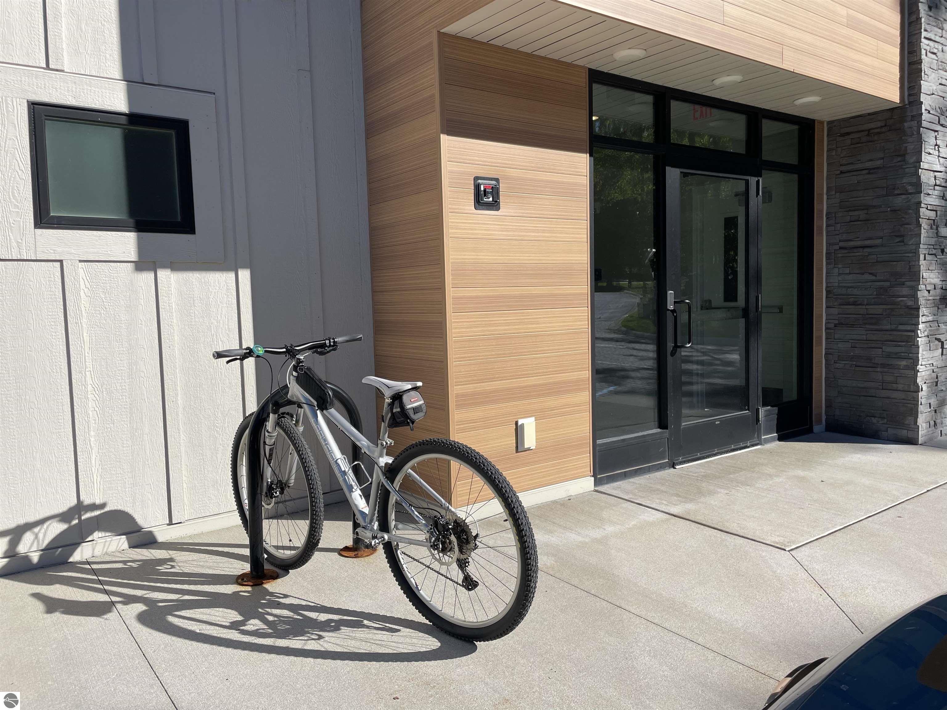 Traverse City, Michigan, 49684, United States, 2 Bedrooms Bedrooms, ,1 BathroomBathrooms,Residential,For Sale,1988617