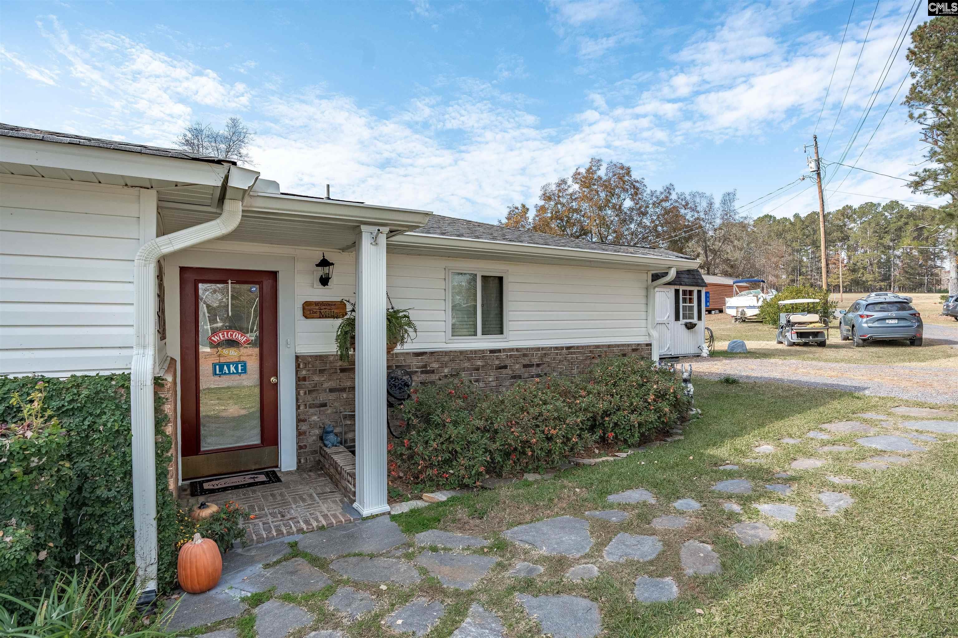 Prosperity, South Carolina, 29127, United States, 4 Bedrooms Bedrooms, ,3 BathroomsBathrooms,Residential,For Sale,1998332