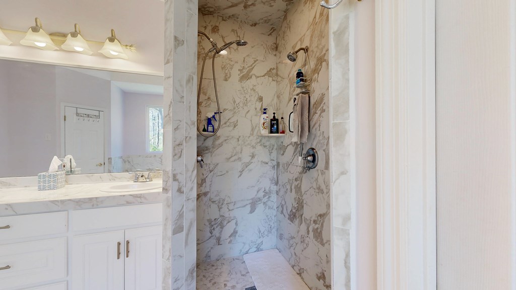 Fortson, Georgia, 31808, United States, 5 Bedrooms Bedrooms, ,5 BathroomsBathrooms,Residential,For Sale,1960480