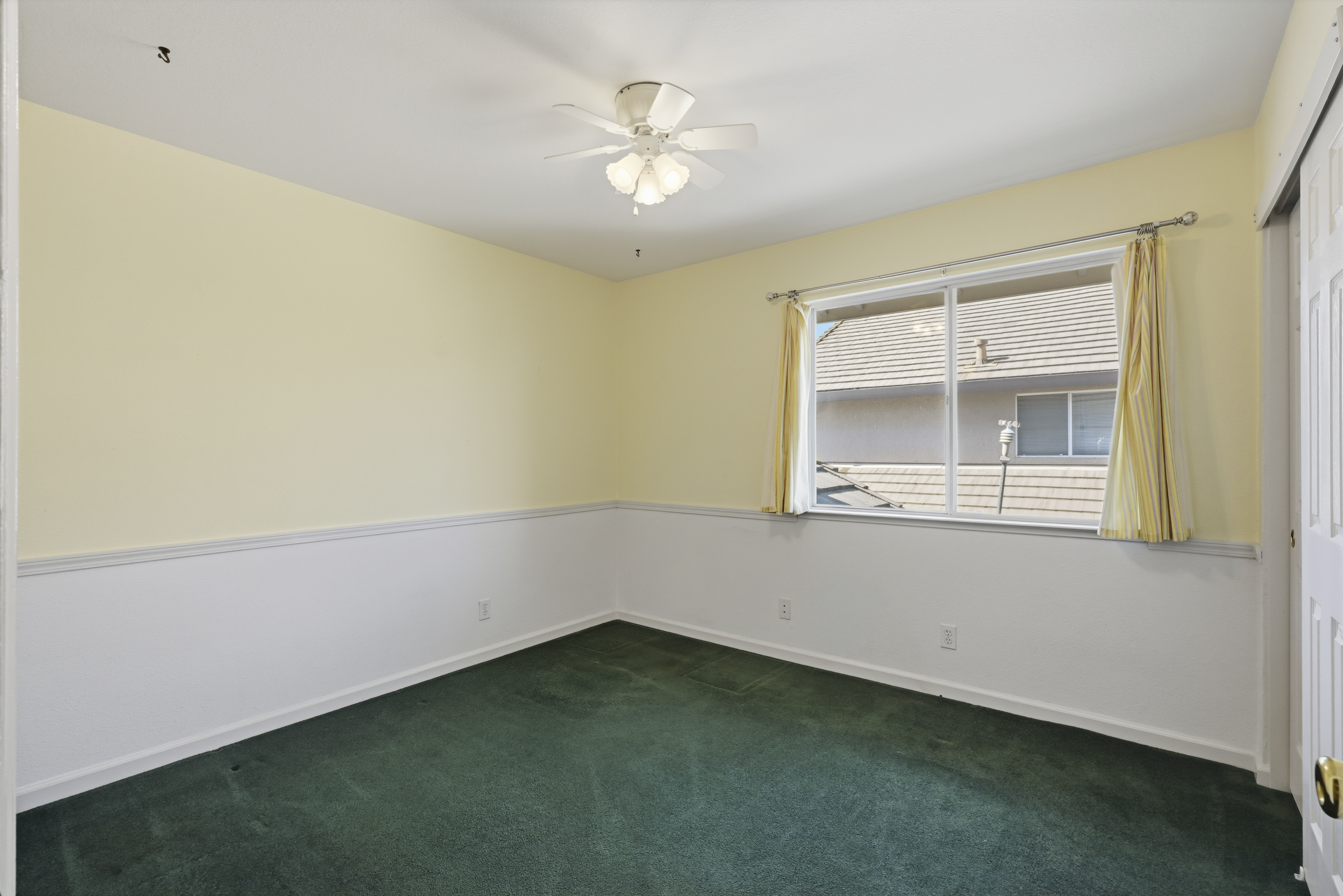  1240 Camino Capistrano, Roseville, CA 95747 - 物件實景