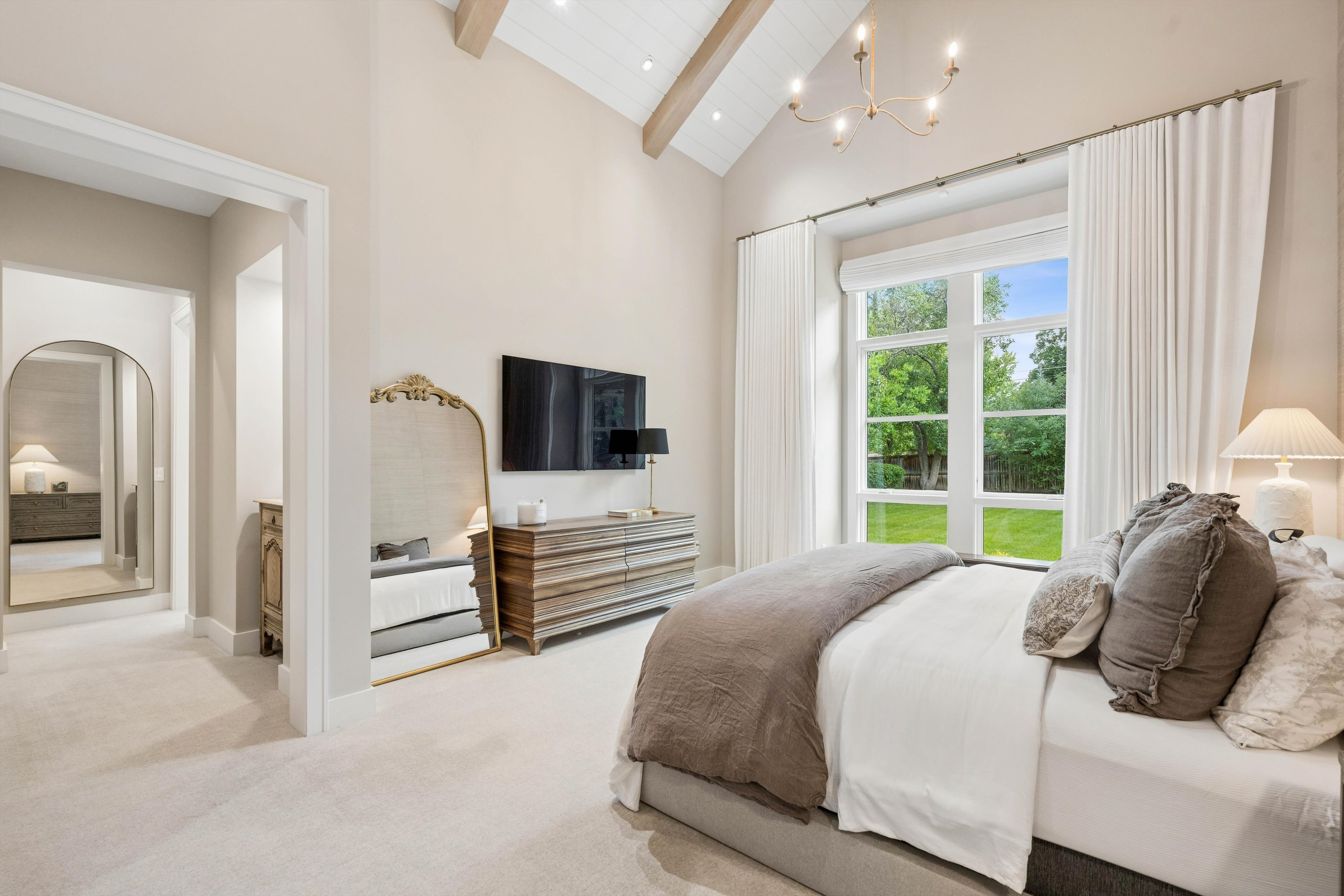  Modern Cherry Hills Masterpiece: Rare Main-Floor Luxury - 物件實景