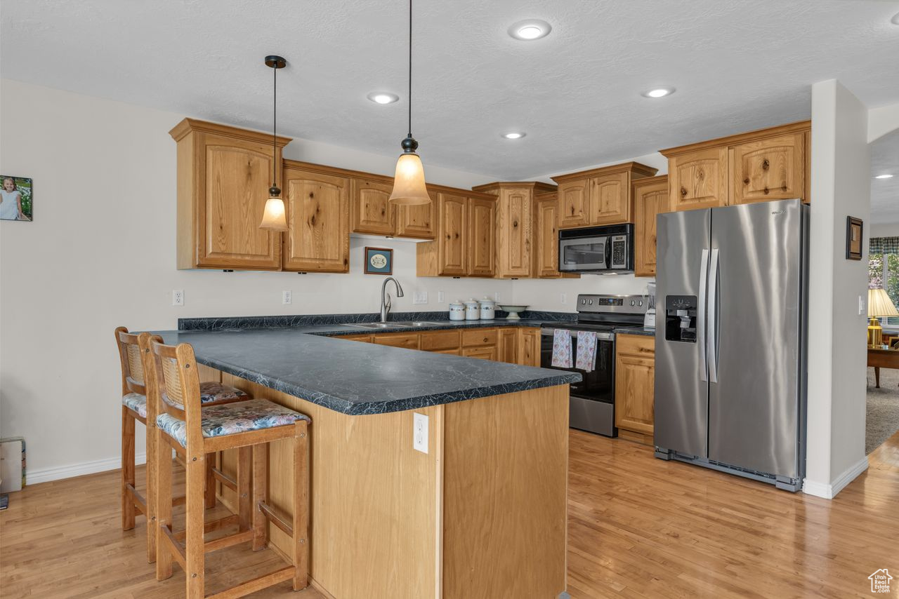 Herriman, Utah, 84096, United States, 3 Bedrooms Bedrooms, ,2 BathroomsBathrooms,Residential,For Sale,1902167