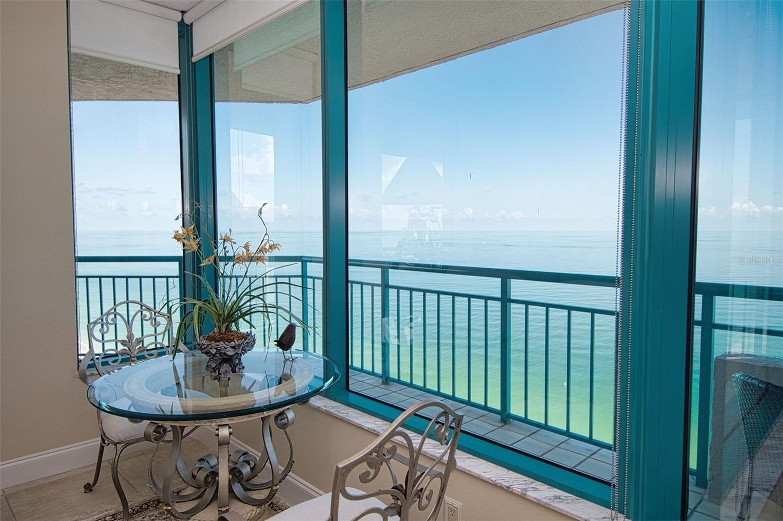 CLEARWATER BEACH, Florida, 33767, United States, 3 Bedrooms Bedrooms, ,3 BathroomsBathrooms,Residential,For Sale,1976506