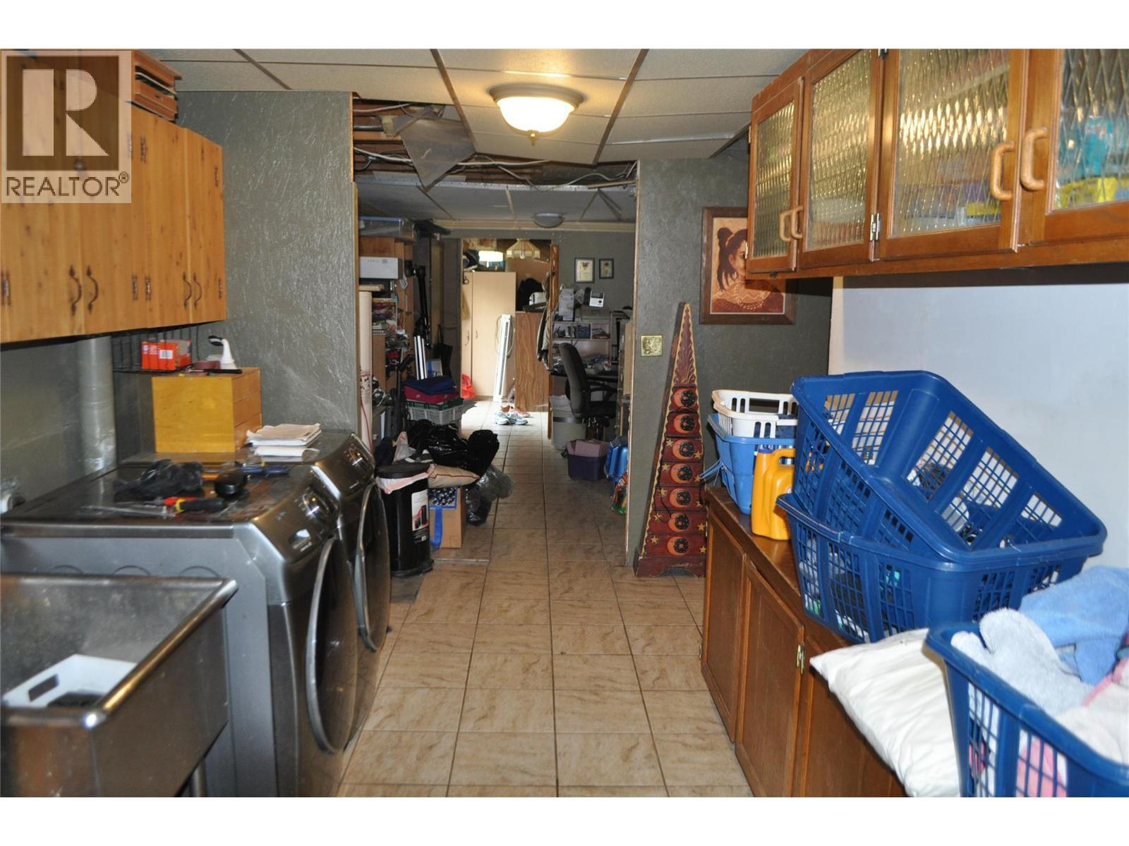 KALEDEN, British Columbia, V0H 1K0, CA, 1 Bedroom Bedrooms, ,1 BathroomBathrooms,Residential,For Sale,1948782