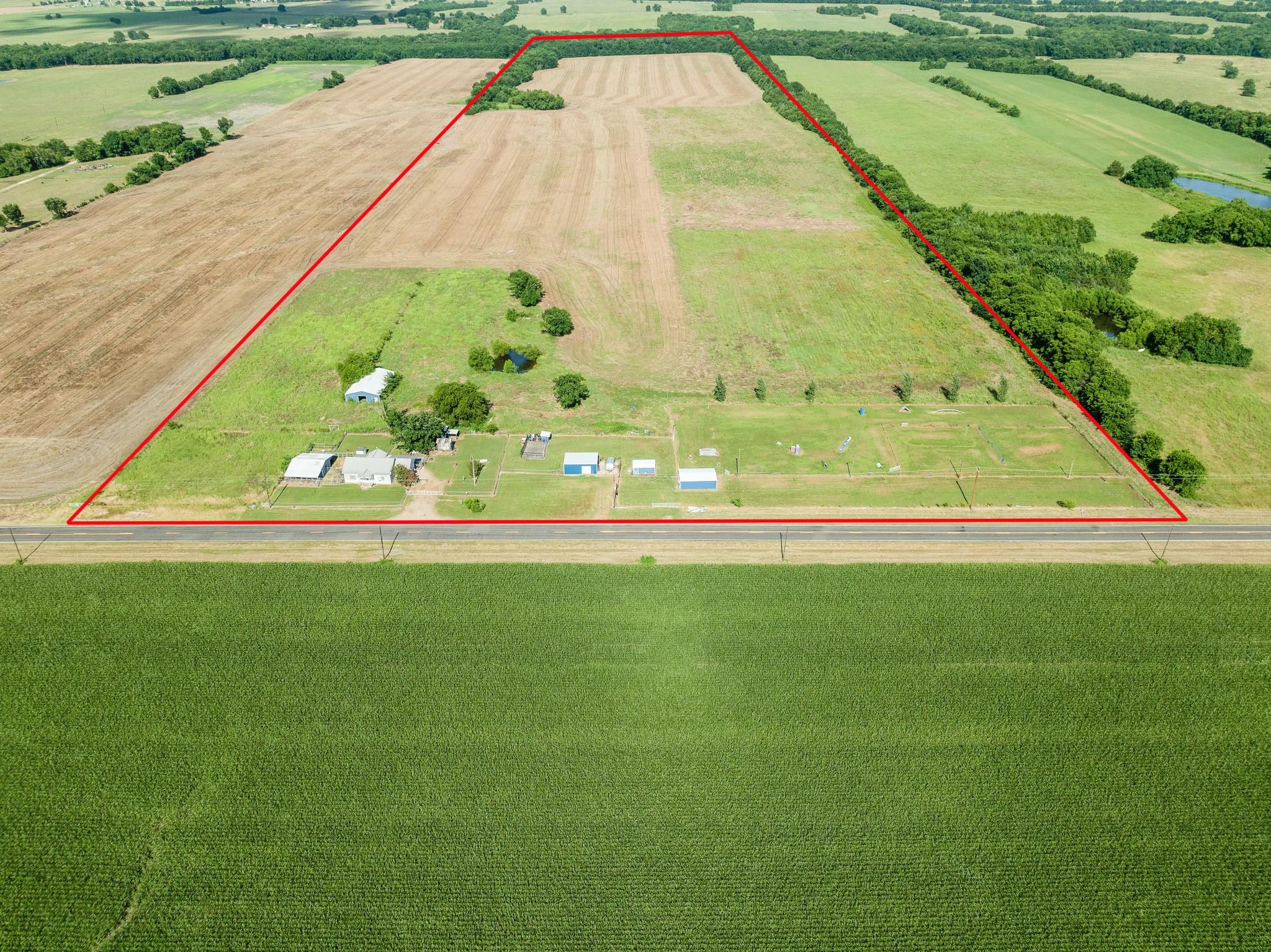 Blossom, Texas, 75416, United States, 3 Bedrooms Bedrooms, ,2 BathroomsBathrooms,Residential,For Sale,1880566