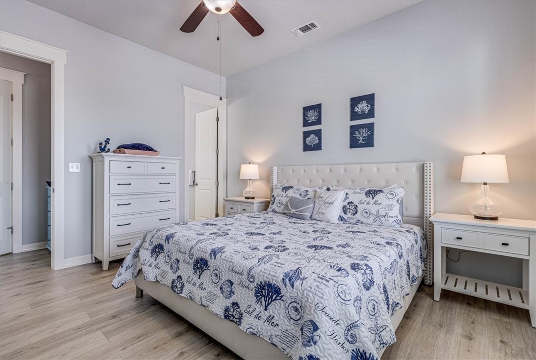 Rockport, Texas, 78382, United States, 3 Bedrooms Bedrooms, ,3 BathroomsBathrooms,Residential,For Sale,1711984