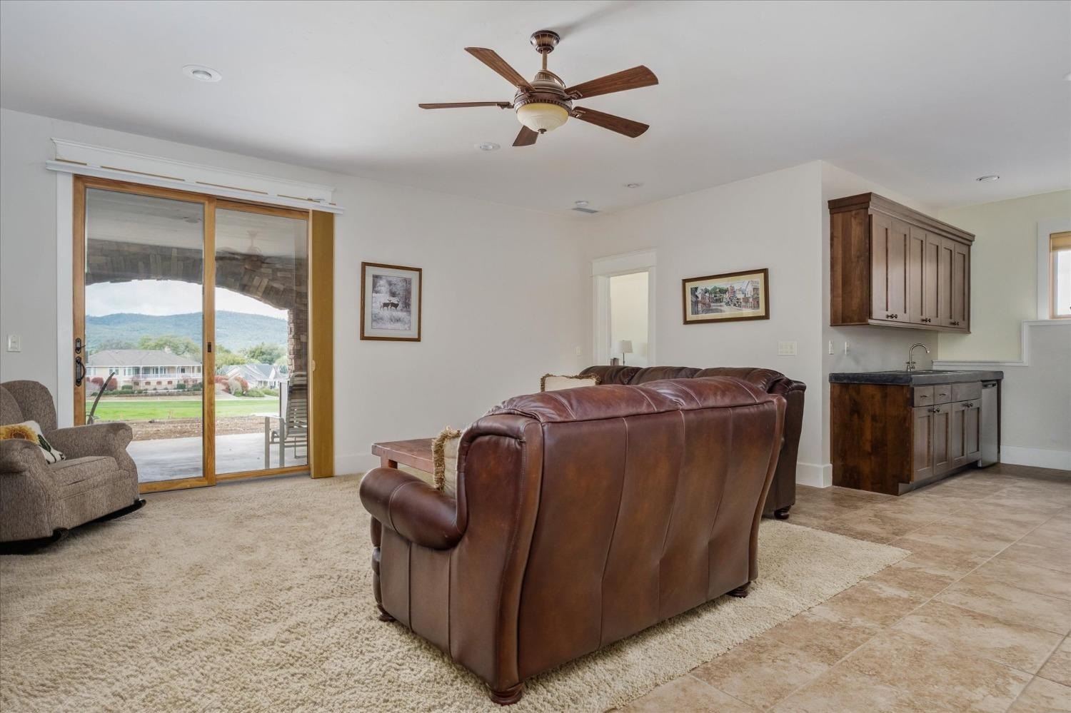 Angels Camp, California, 95222, United States, 3 Bedrooms Bedrooms, ,4 BathroomsBathrooms,Residential,For Sale,1975542