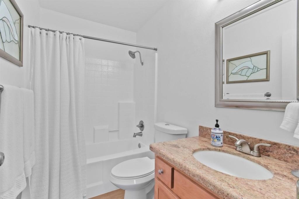 Chula Vista, California, 91910, United States, 2 Bedrooms Bedrooms, ,2 BathroomsBathrooms,Residential,For Sale,1911052