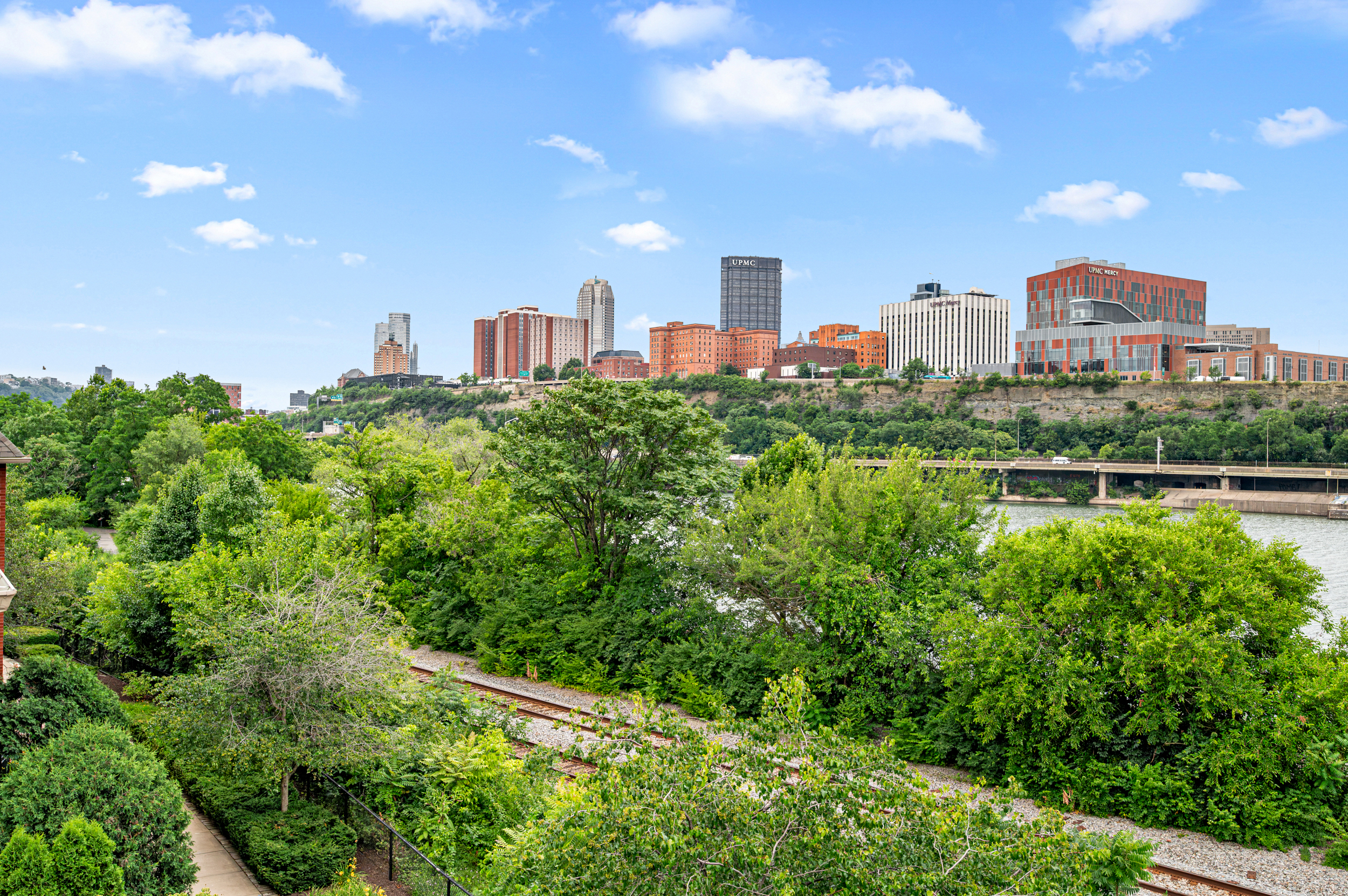  1740 South Shore Court, Pittsburgh, PA 15203 - 物件實景