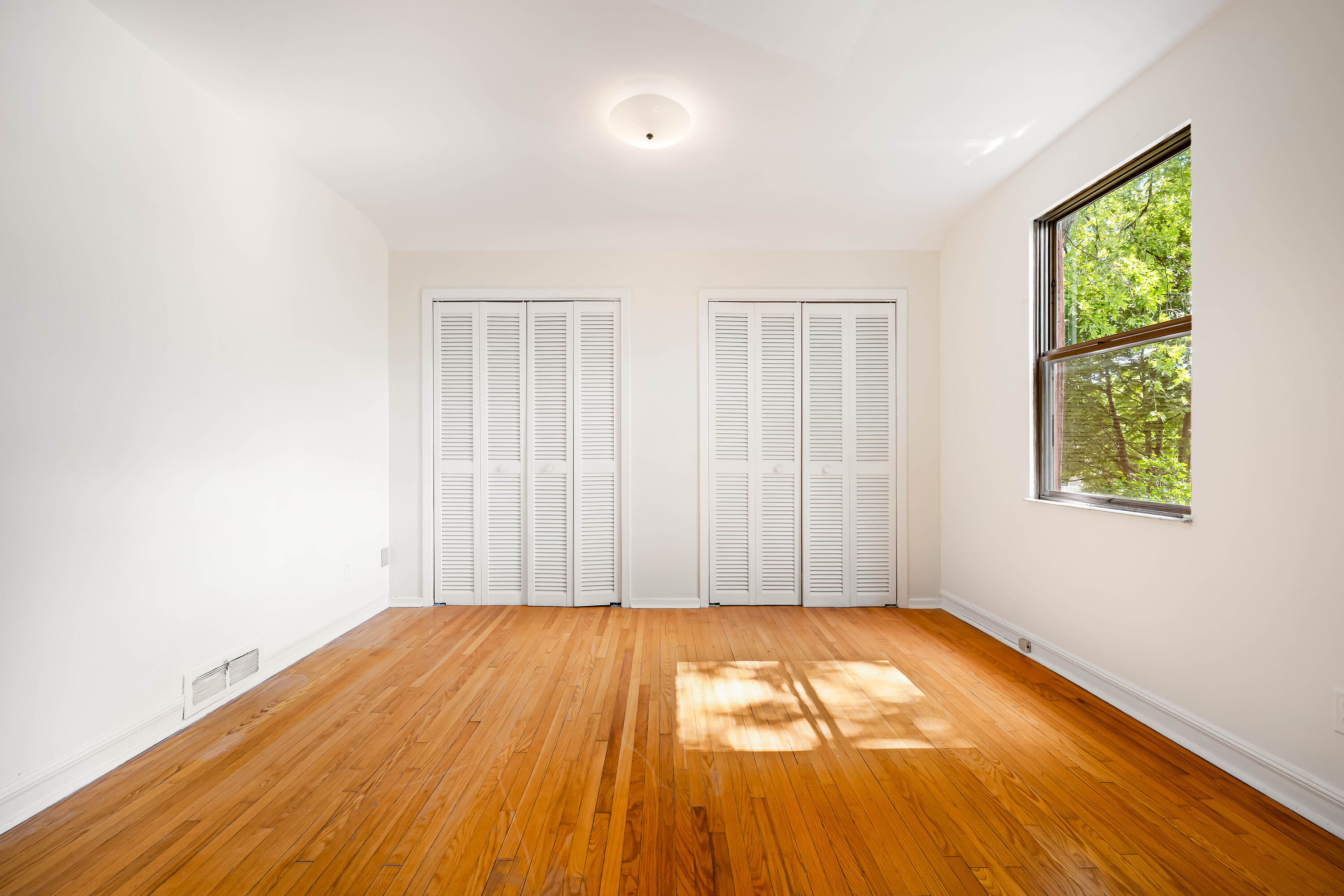 Prime Applewood Acres Lot - 物件實景