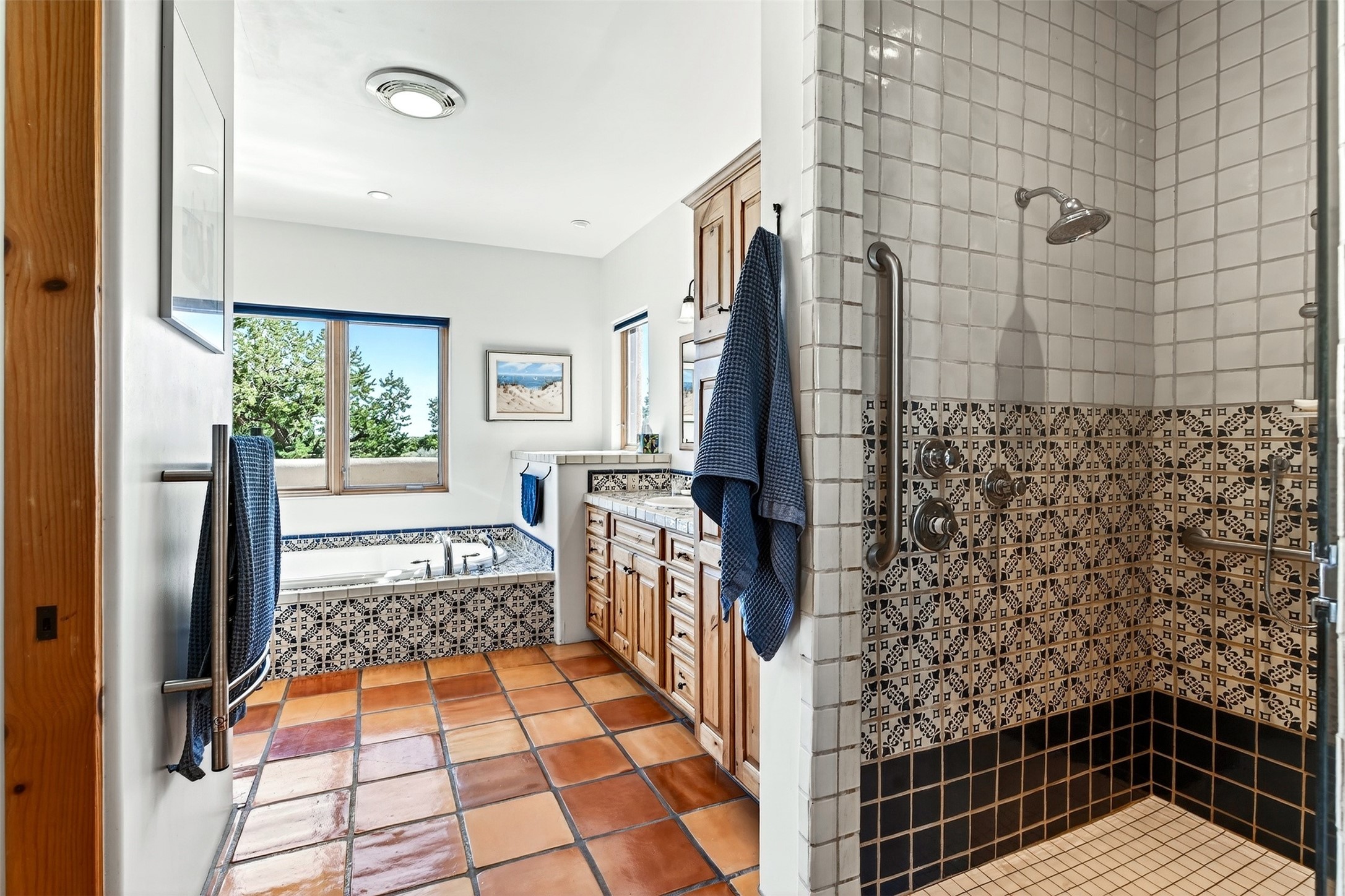  8 Ridgetop Circle - 物件實景