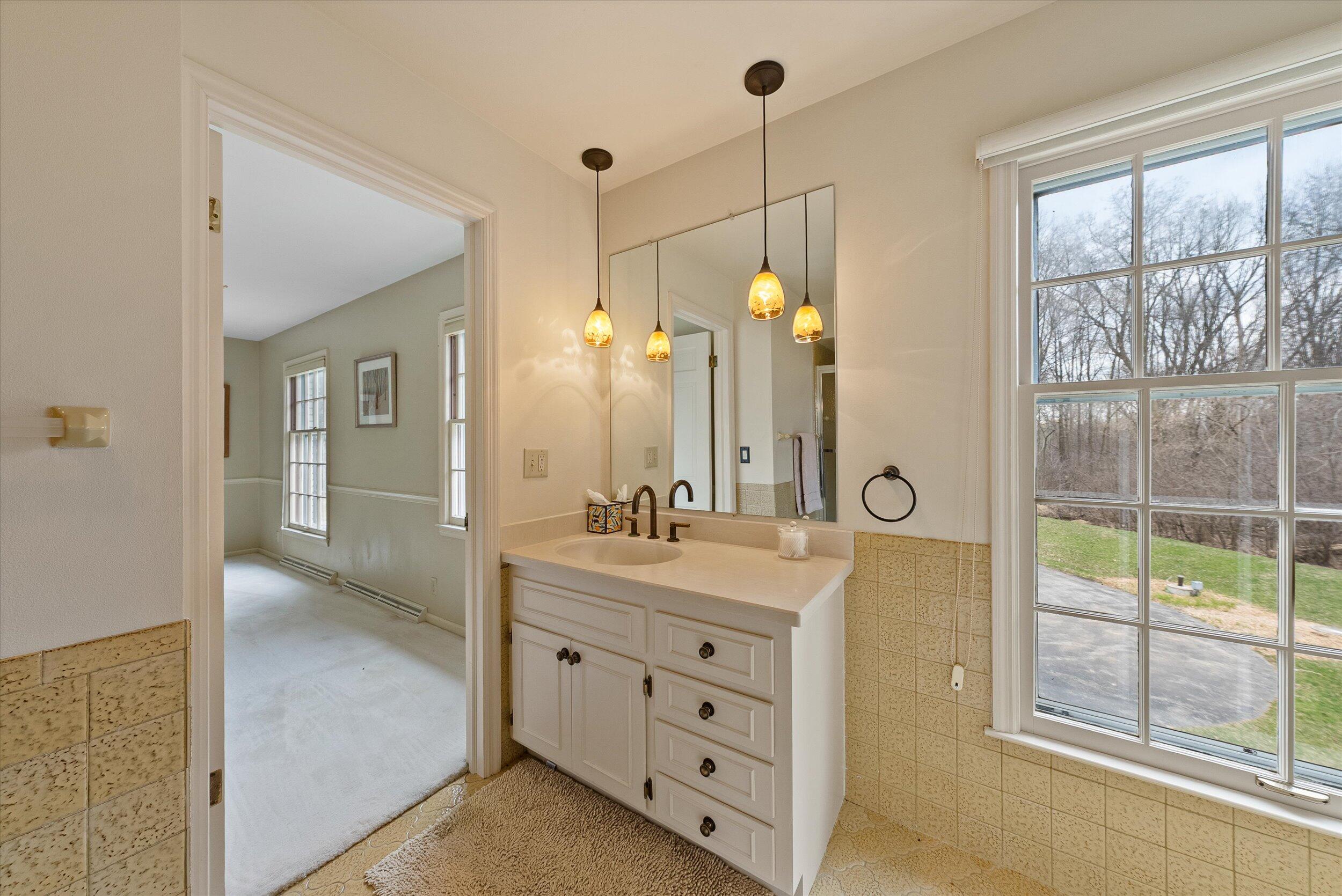 Mequon, Wisconsin, 53097, United States, 5 Bedrooms Bedrooms, ,5 BathroomsBathrooms,Residential,For Sale,1907648