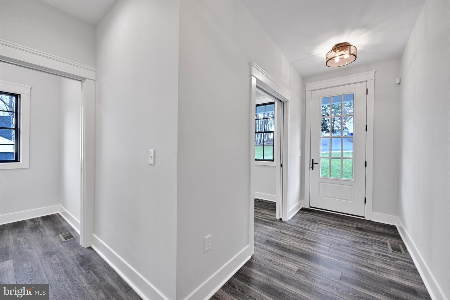 NEW CUMBERLAND, Pennsylvania, 17070, United States, 4 Bedrooms Bedrooms, ,4 BathroomsBathrooms,Residential,For Sale,2005411