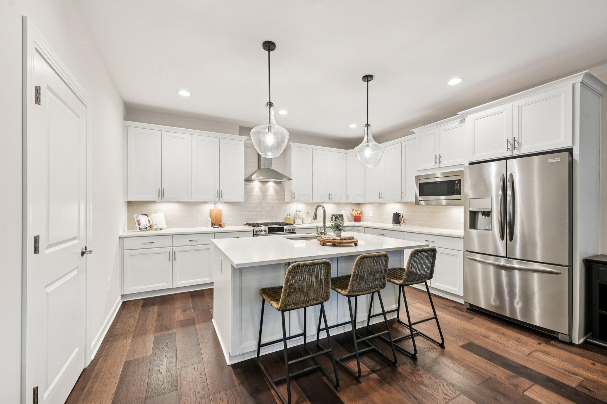 Powell, Ohio, 43065, United States, 4 Bedrooms Bedrooms, ,4 BathroomsBathrooms,Residential,For Sale,1966964