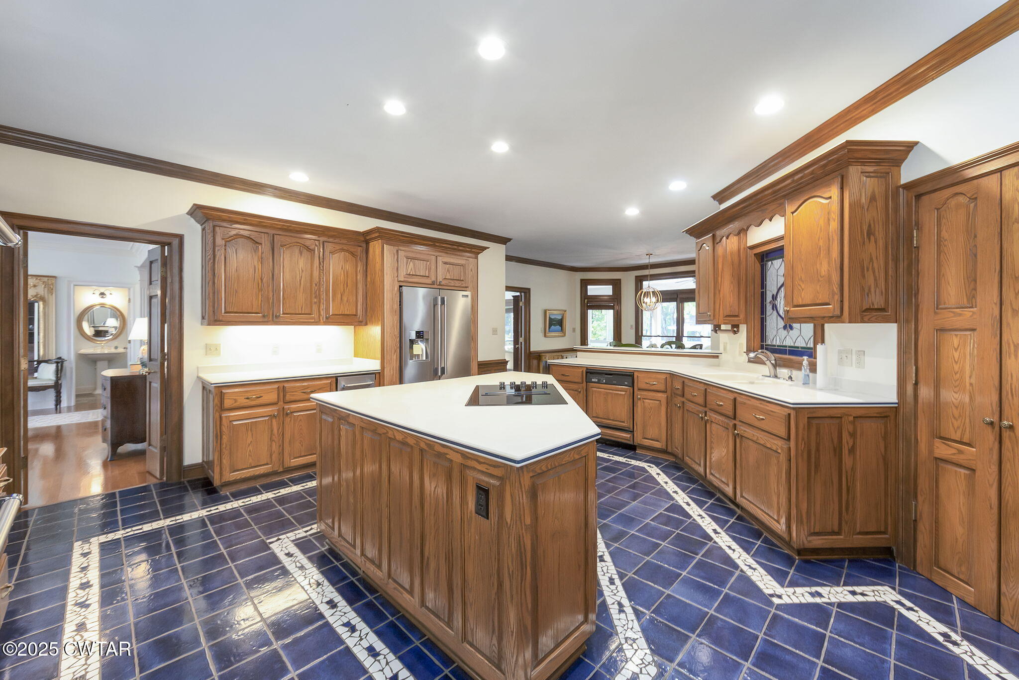 Jackson, Tennessee, 38305, United States, 4 Bedrooms Bedrooms, ,4 BathroomsBathrooms,Residential,For Sale,1991203