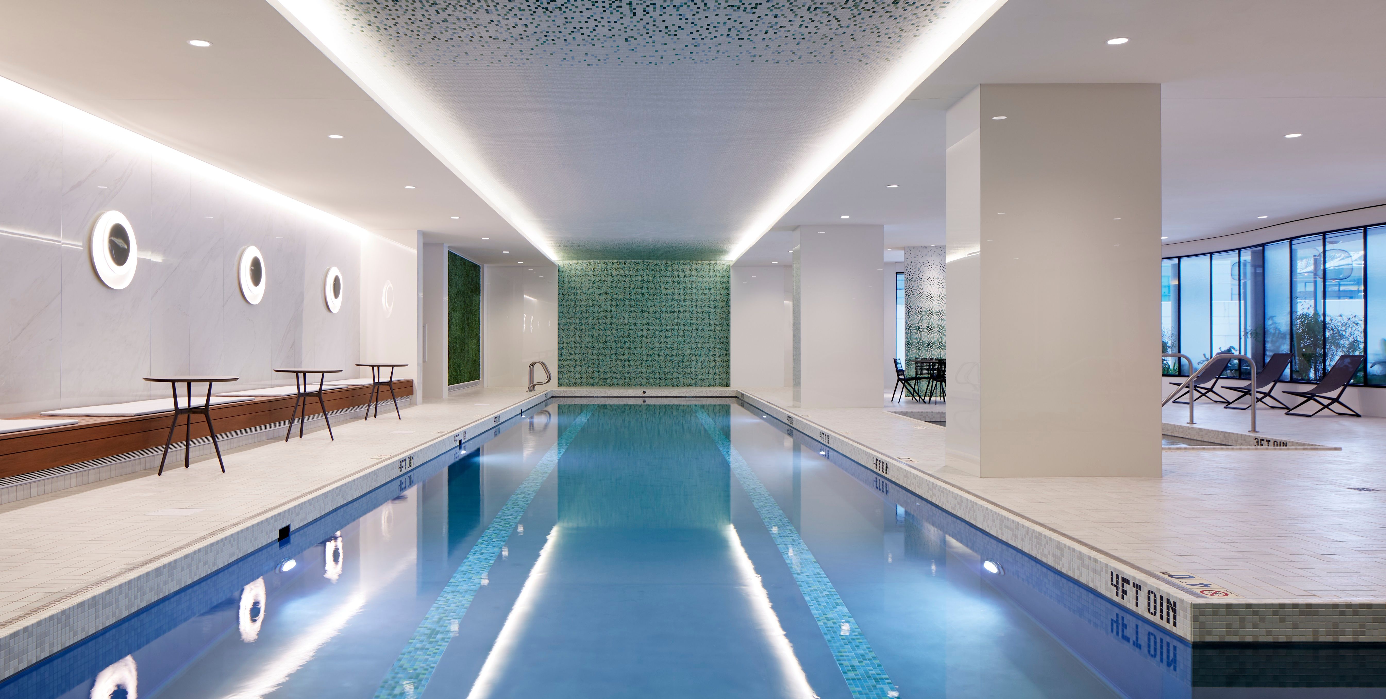  Experience Luxury Resort-style Lakefront Living at Cirrus - 物件實景