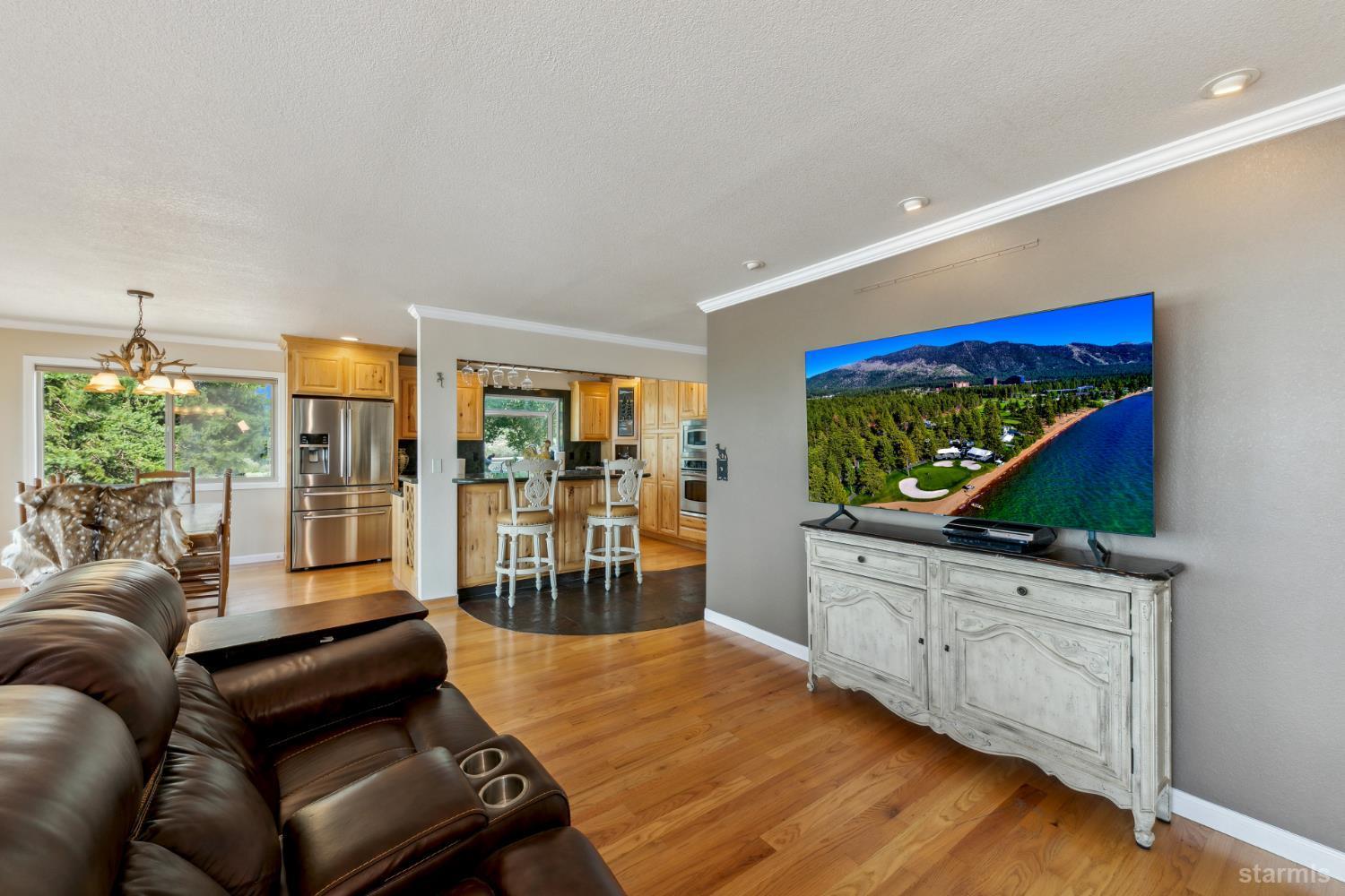 Gardnerville, Nevada, 89460, United States, 3 Bedrooms Bedrooms, ,3 BathroomsBathrooms,Residential,For Sale,1849799