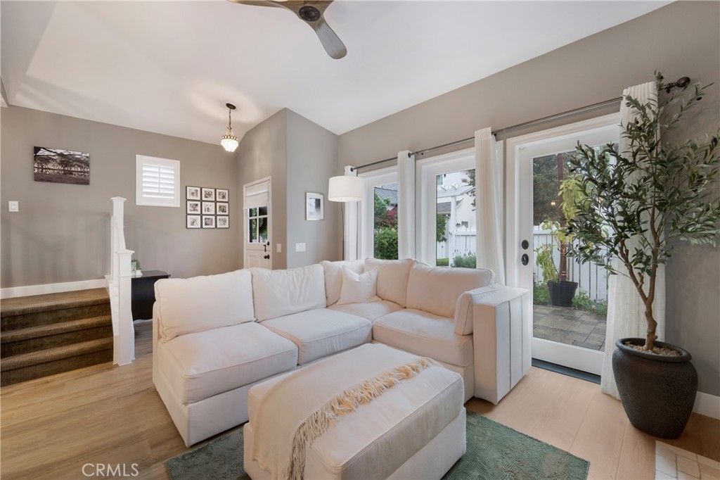 Irvine, California, 92620, United States, 2 Bedrooms Bedrooms, ,3 BathroomsBathrooms,Residential,For Sale,2001846