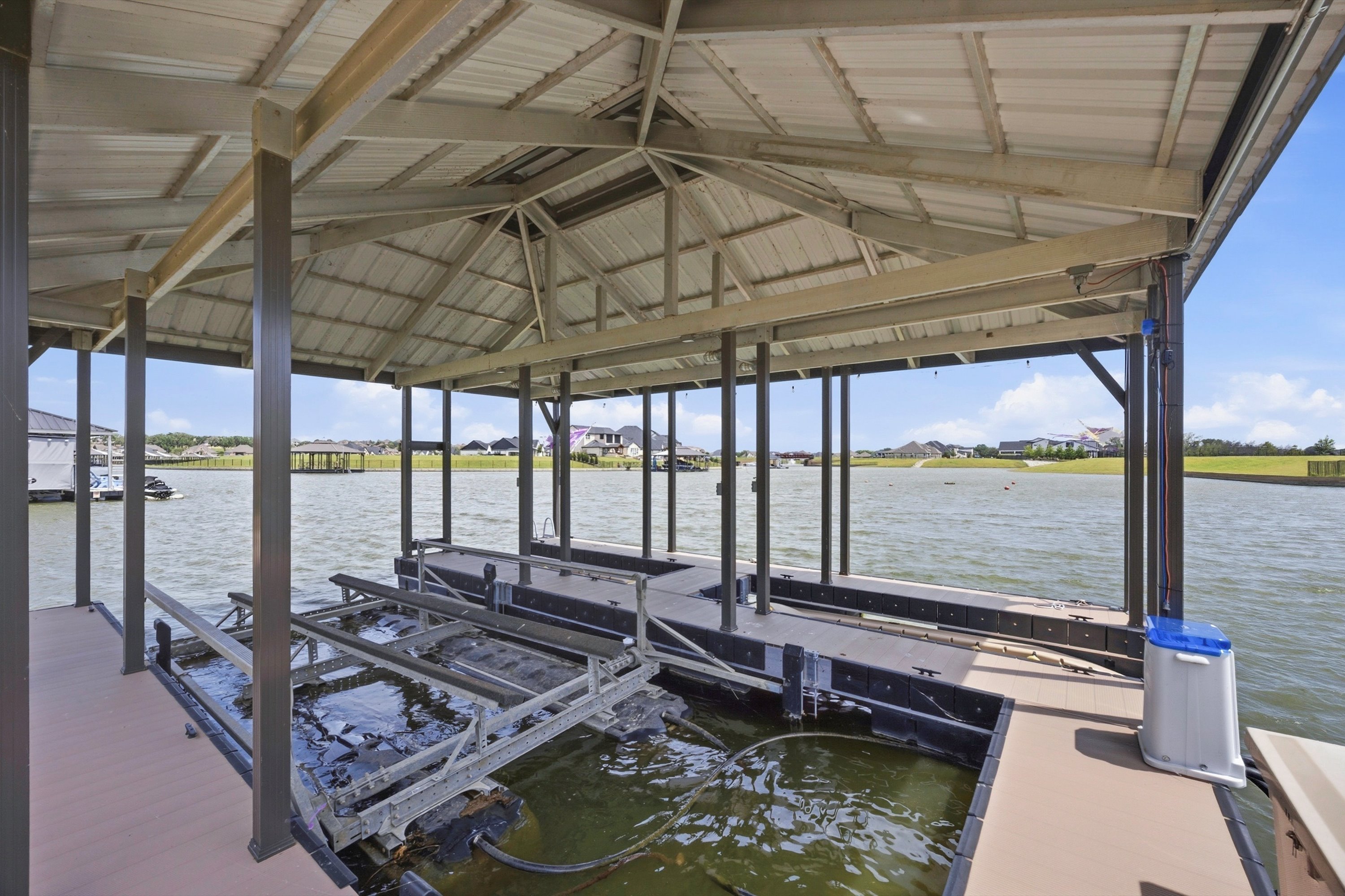  6215 Lakeside Drive, Fort Worth, TX, 76179 - 物件實景