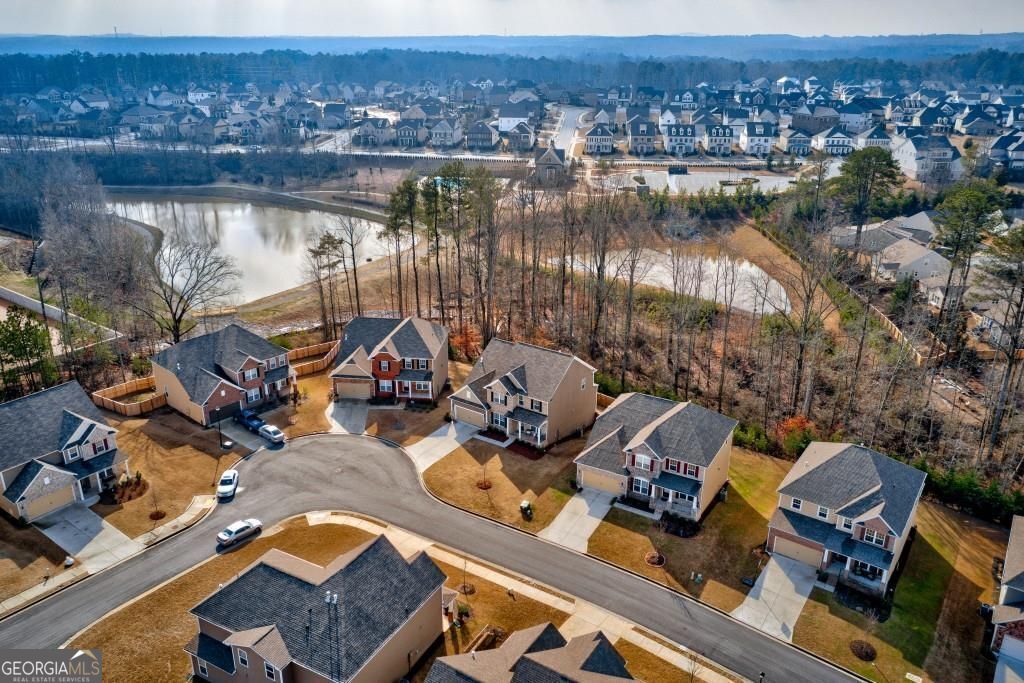 Cumming, Georgia, 30040, United States, 5 Bedrooms Bedrooms, ,5 BathroomsBathrooms,Residential,For Sale,1922351