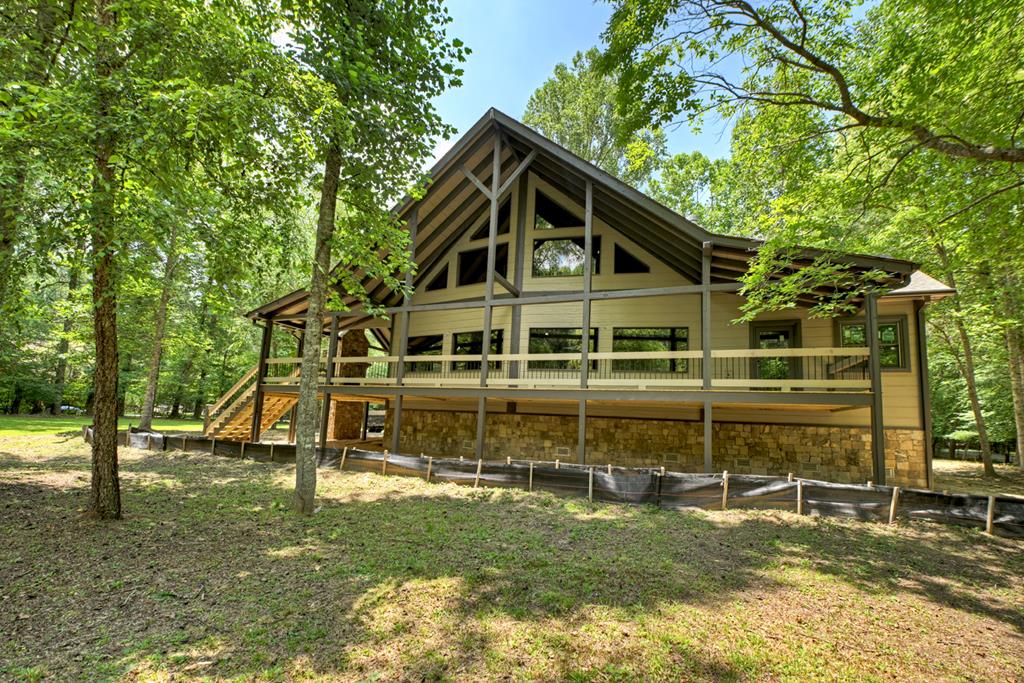Mineral Bluff, Georgia, 30559, United States, 4 Bedrooms Bedrooms, ,5 BathroomsBathrooms,Residential,For Sale,1858917