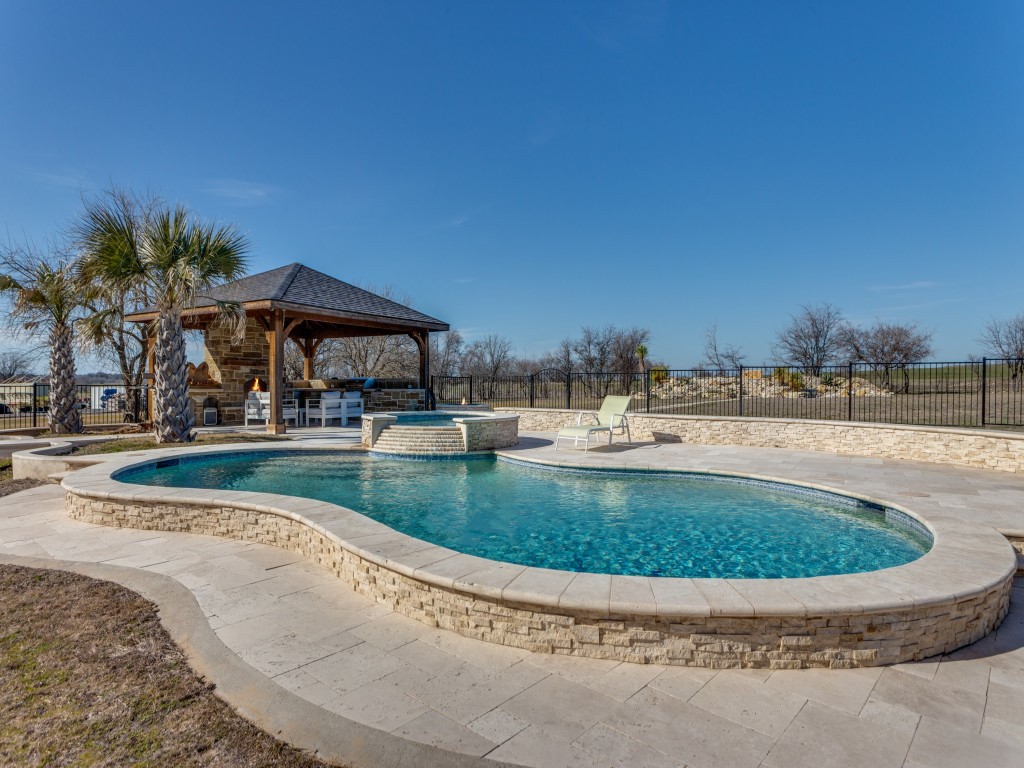 Fort Worth, Texas, 76179, United States, 5 Bedrooms Bedrooms, ,5 BathroomsBathrooms,Residential,For Sale,1721664